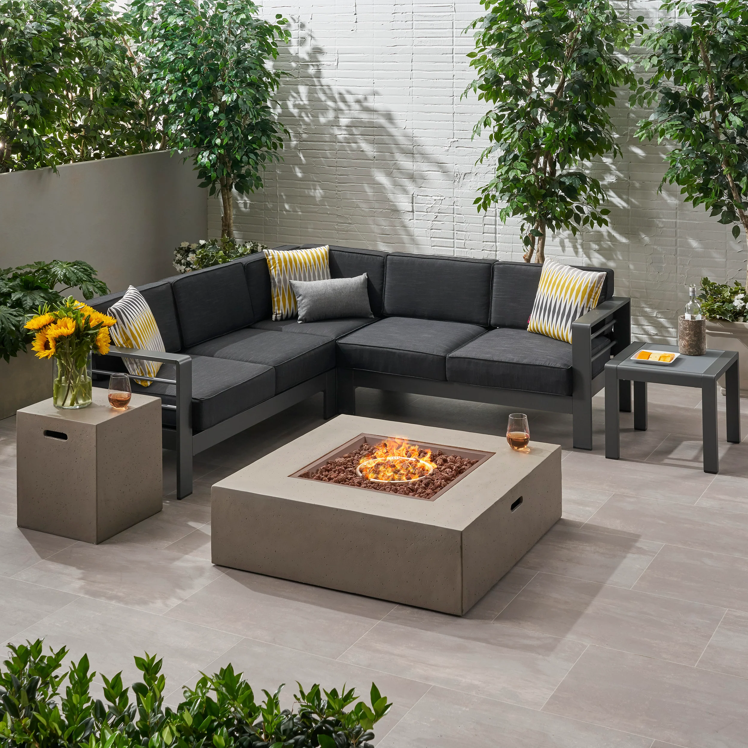 Scalett Outdoor 5 Seater Aluminum Chat Set with Fire Pit - furnishings