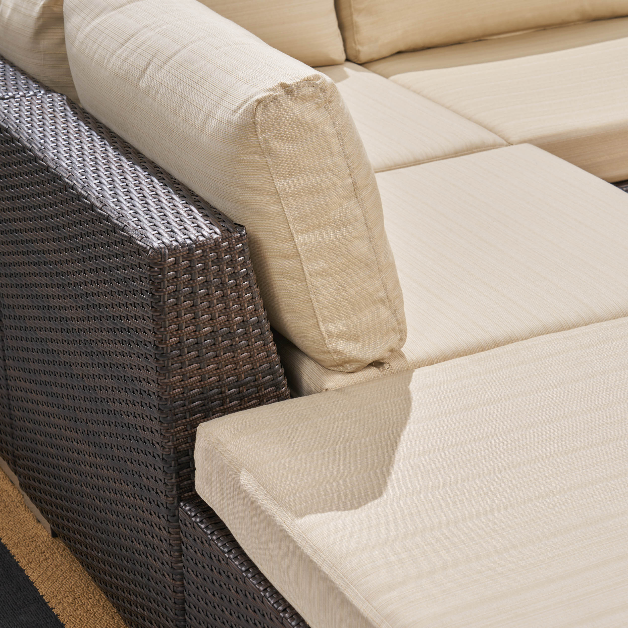 Valentina Outdoor 6 Seater Wicker Sofa Set with Aluminum Frame and Cushions - furnishings