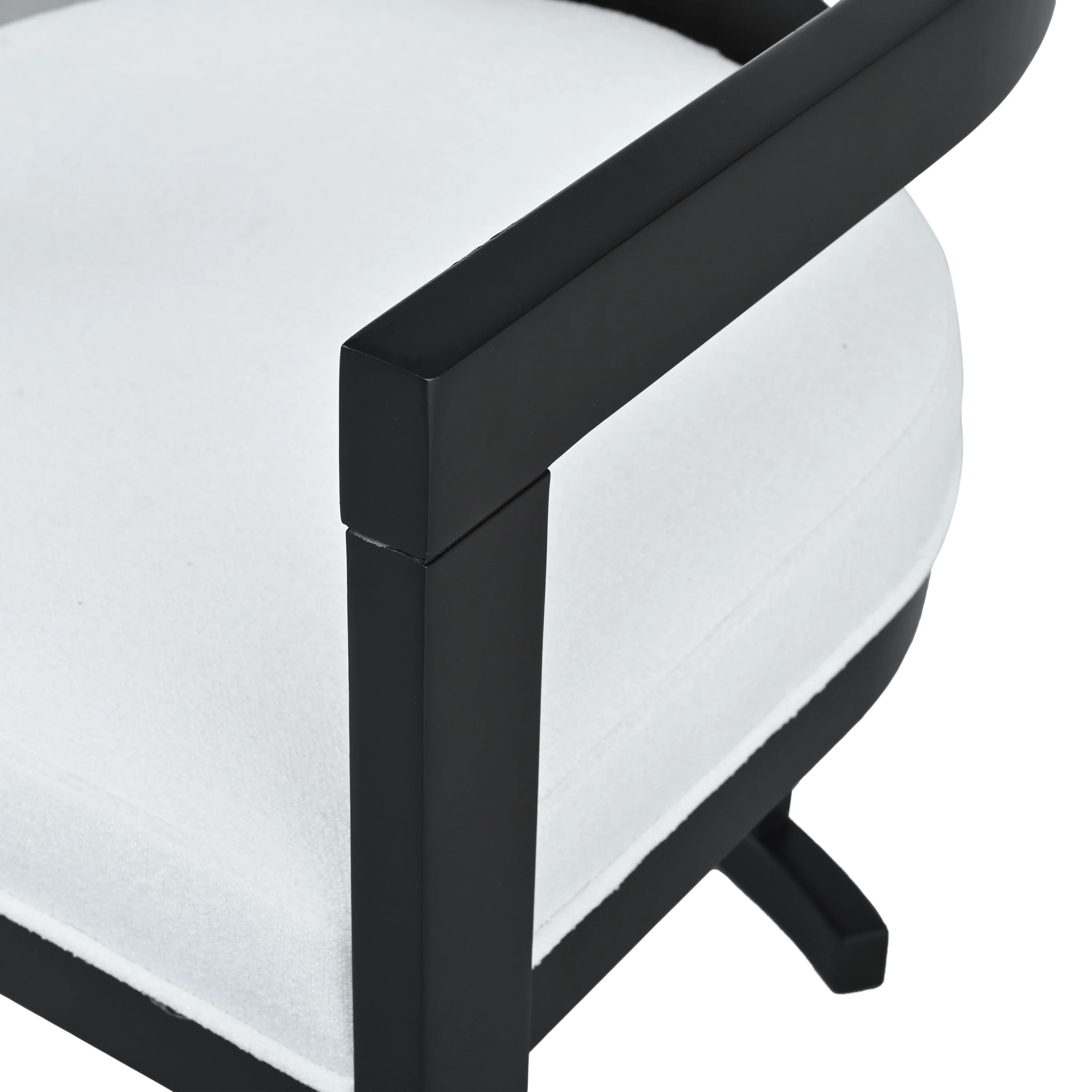 Elow Modern C-Shaped End Table - furnishings