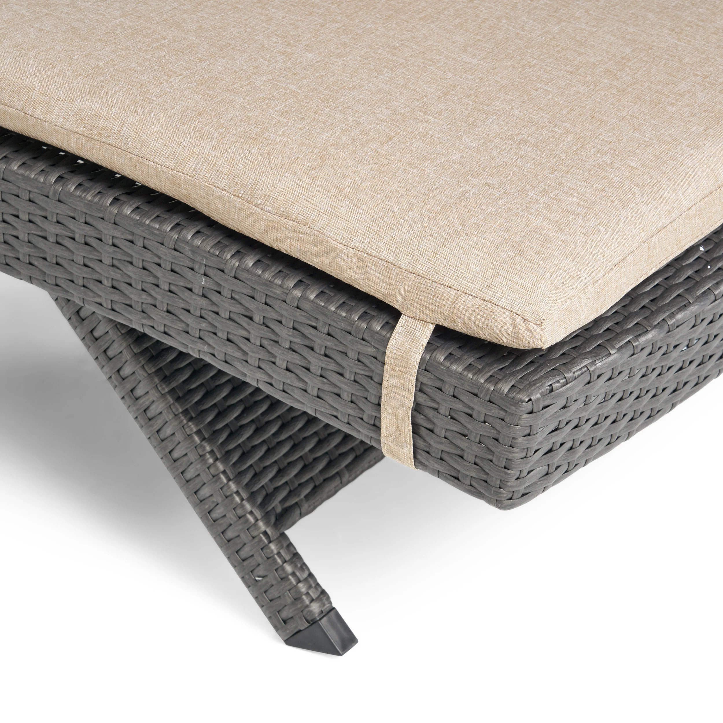 Lakeport Outdoor Grey Wicker Adjustable Chaise Lounge w/ Cushion - furnishings