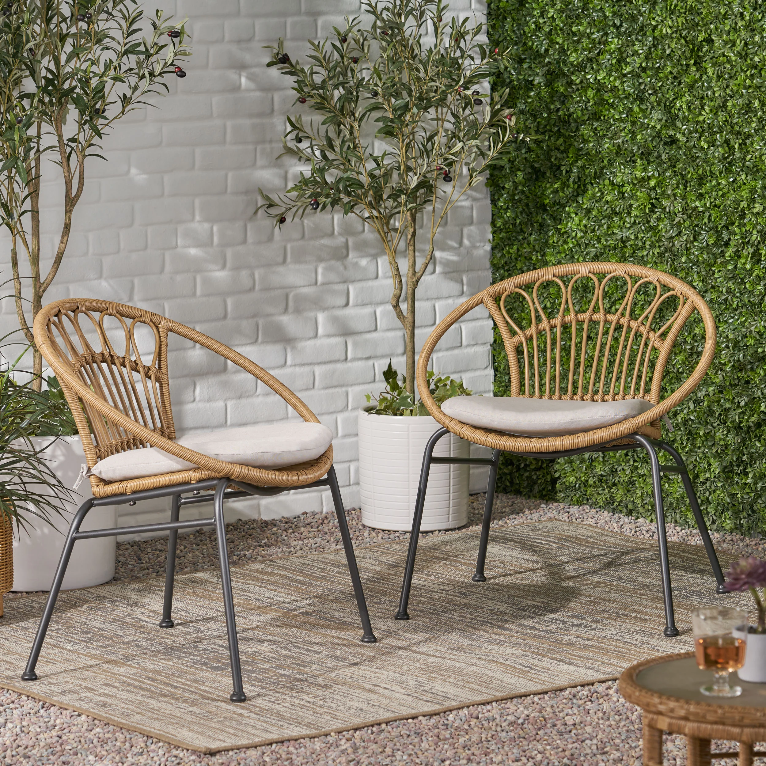 Kiante Outdoor Wicker Chair with Cushion (Set of 2) - furnishings