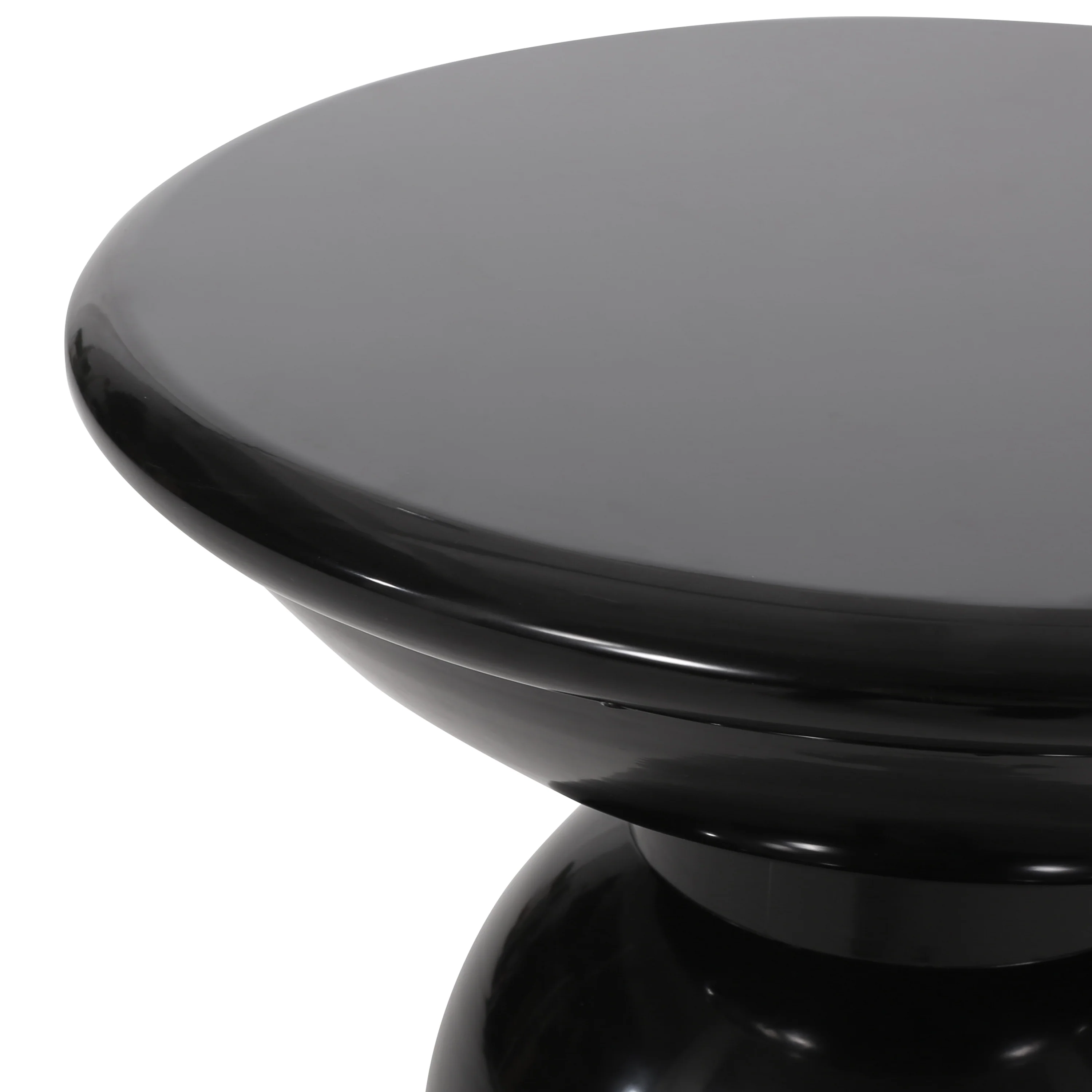 Soto Outdoor Metal Side Table - furnishings