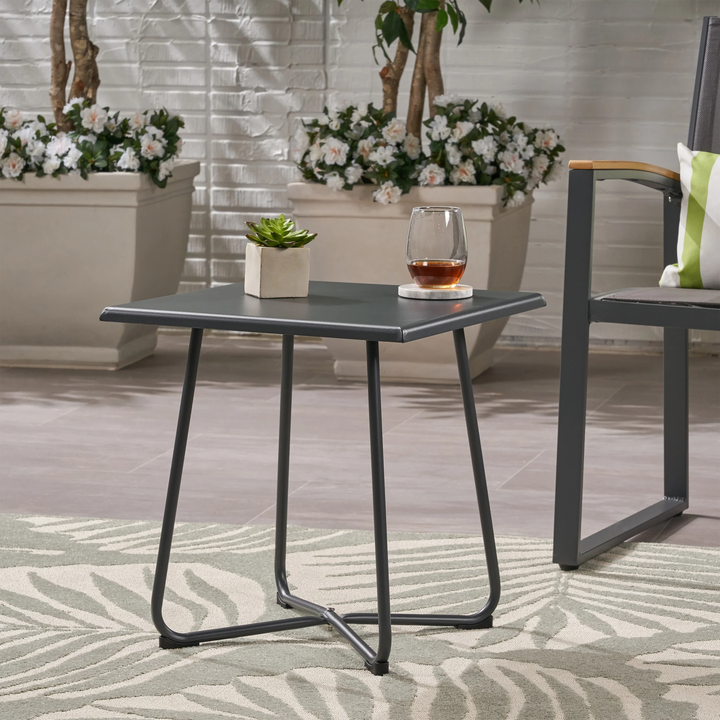 Doris Outdoor Modern 18