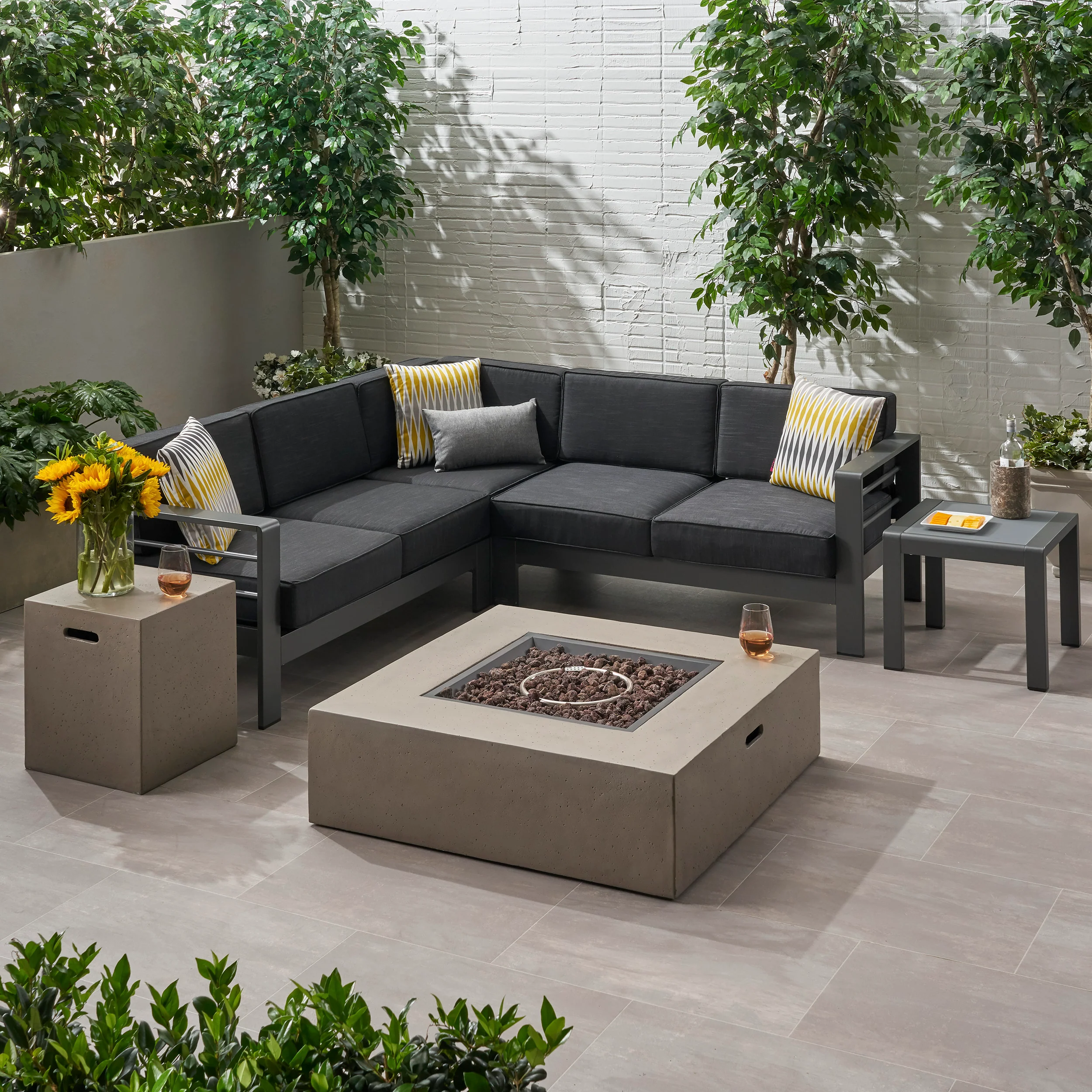 Scalett Outdoor 5 Seater Aluminum Chat Set with Fire Pit - furnishings