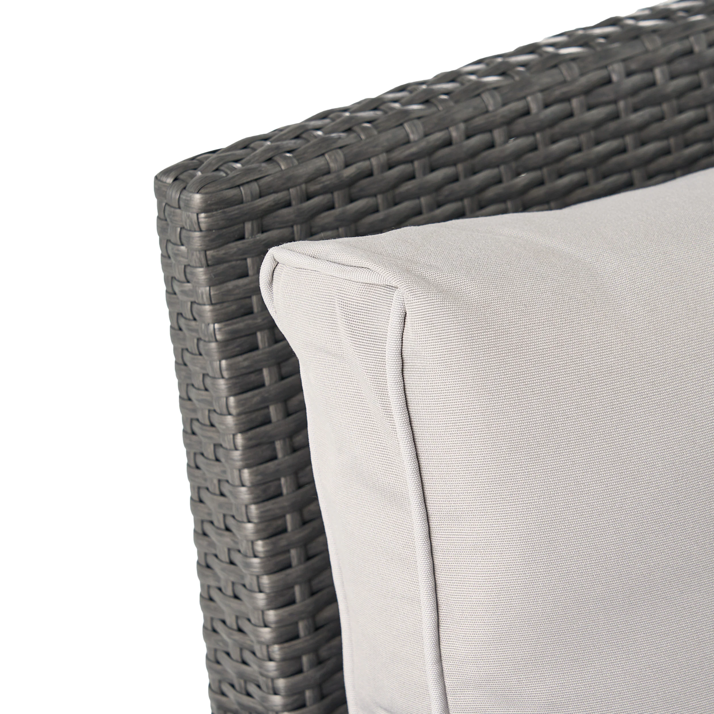 Maui Outdoor 5-piece Grey Wicker Seating Set with Cushions - furnishings