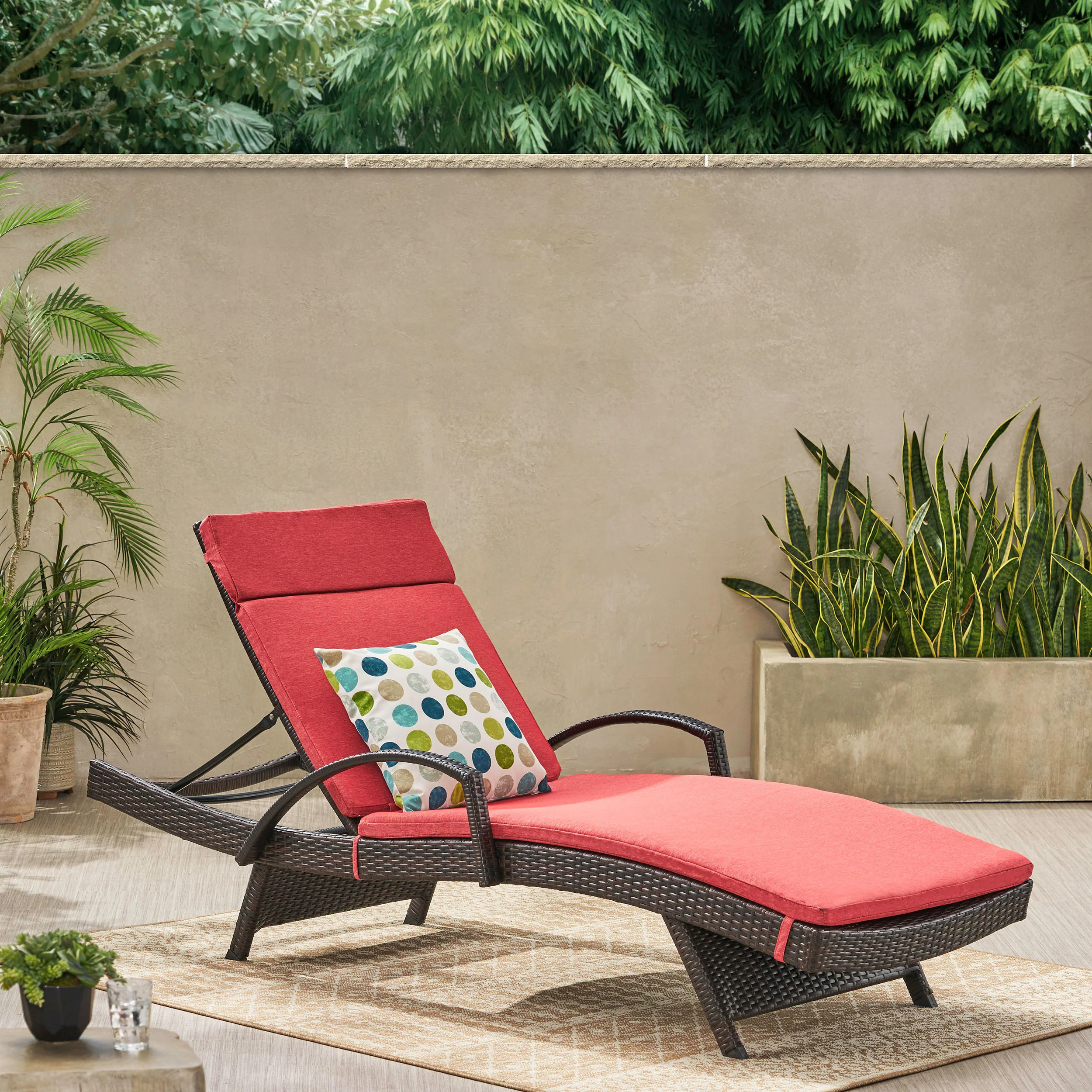Lakeport Outdoor Adjustable Armed Chaise Lounge Chair w/ Cushion - furnishings