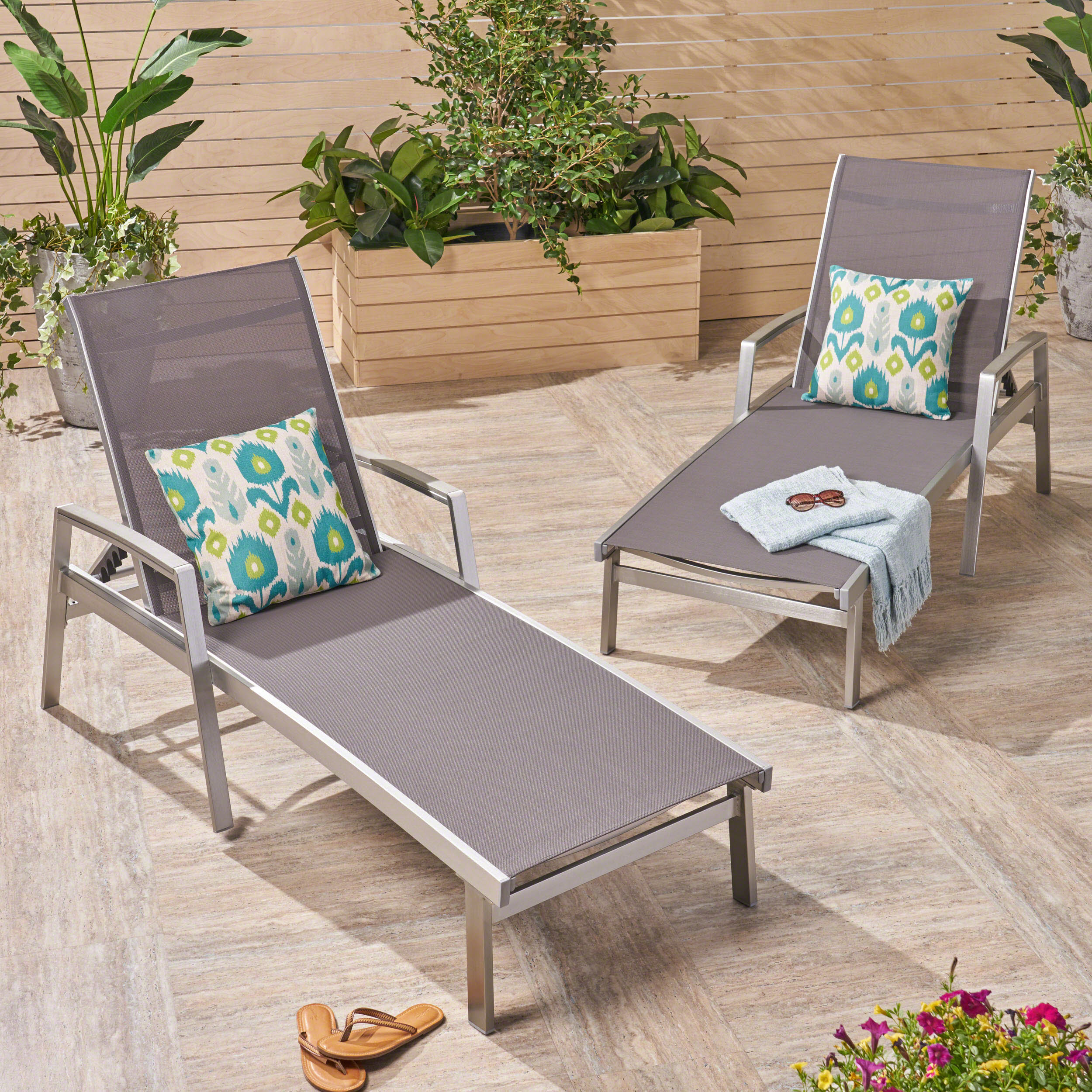 Joy Outdoor Mesh and Aluminum Chaise Lounge - furnishings