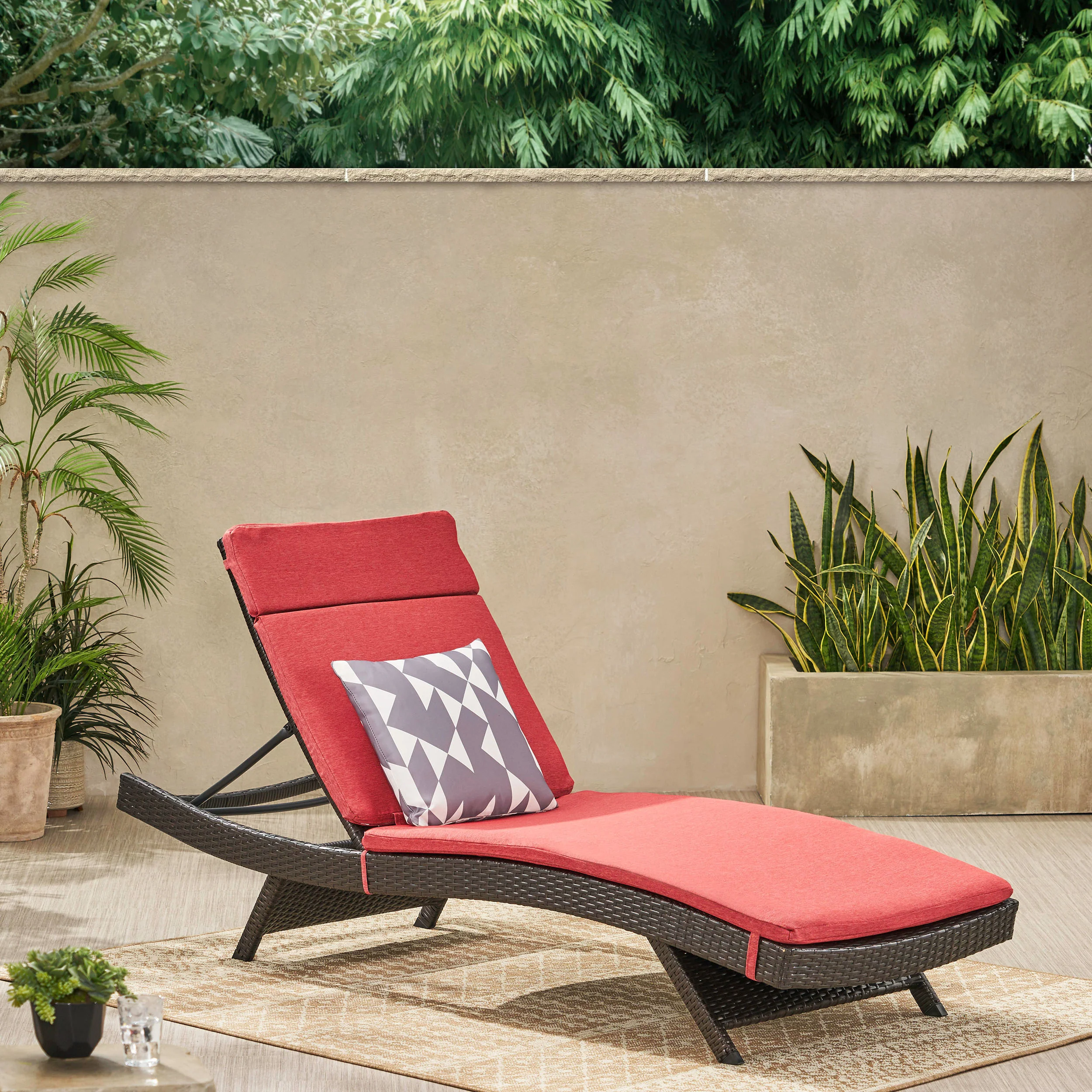 Lakeport Outdoor Adjustable Chaise Lounge Chair w/ Cushion - furnishings