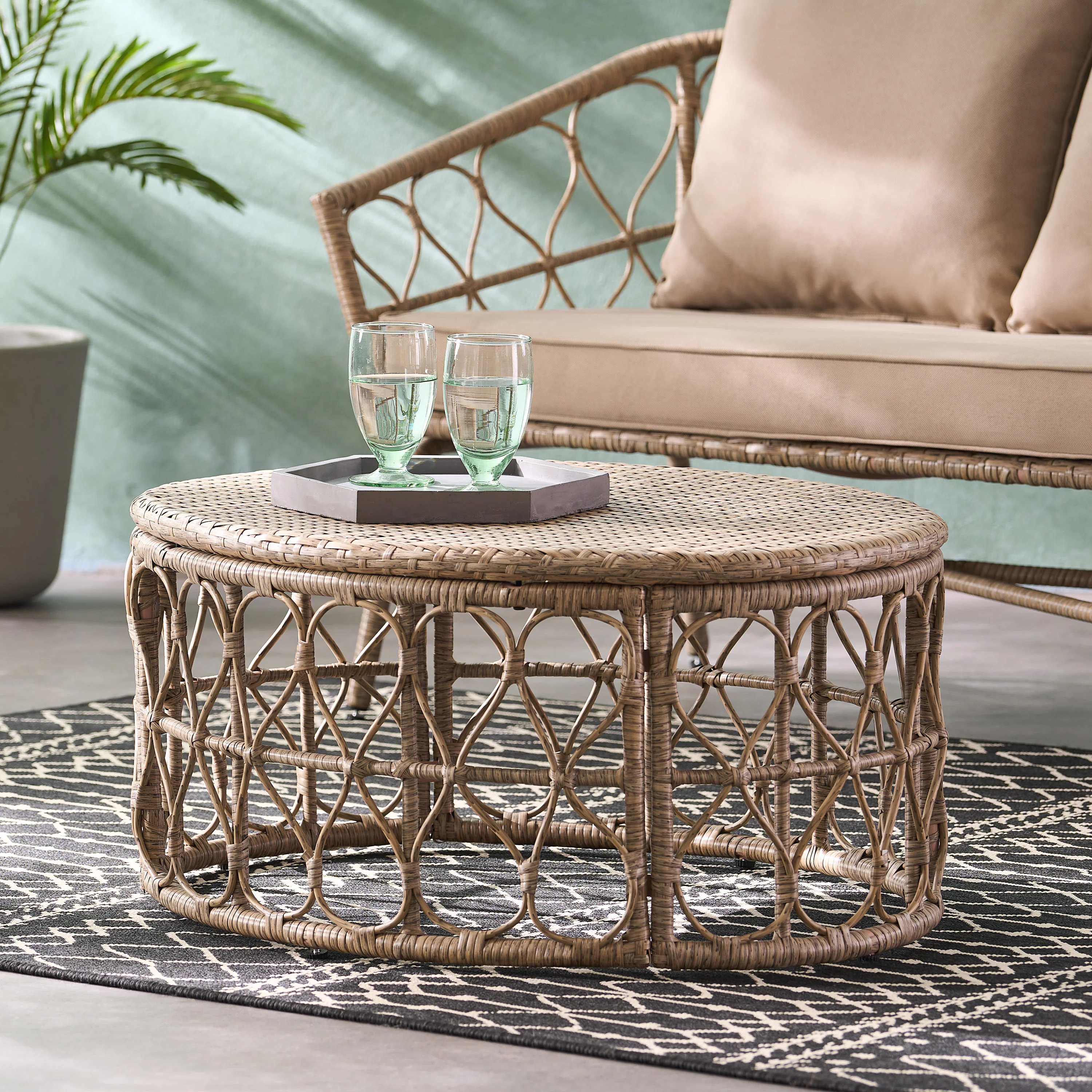 Colmar Outdoor Wicker Coffee Table - furnishings