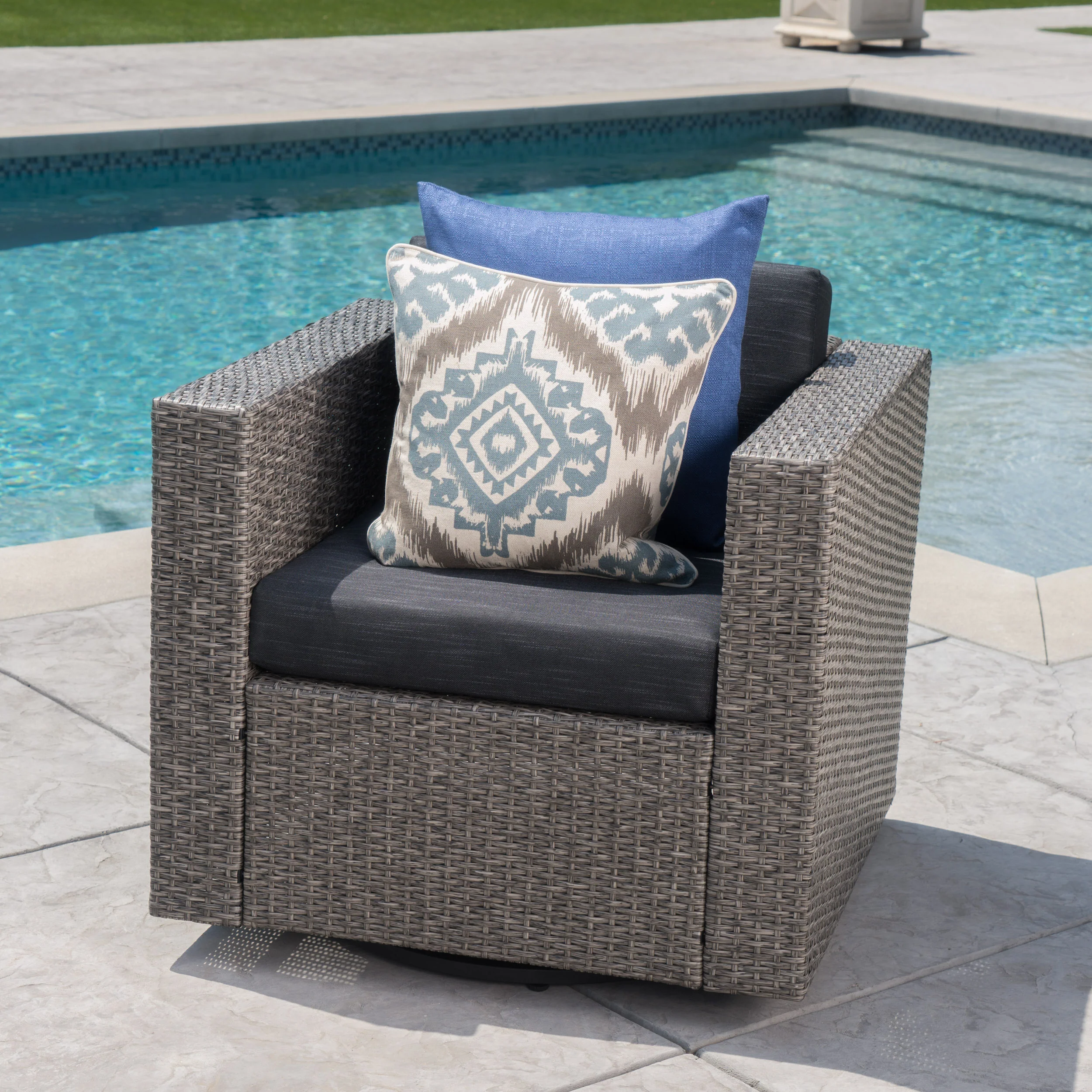 Venice Outdoor Wicker Swivel Club Chairs with Cushions - furnishings