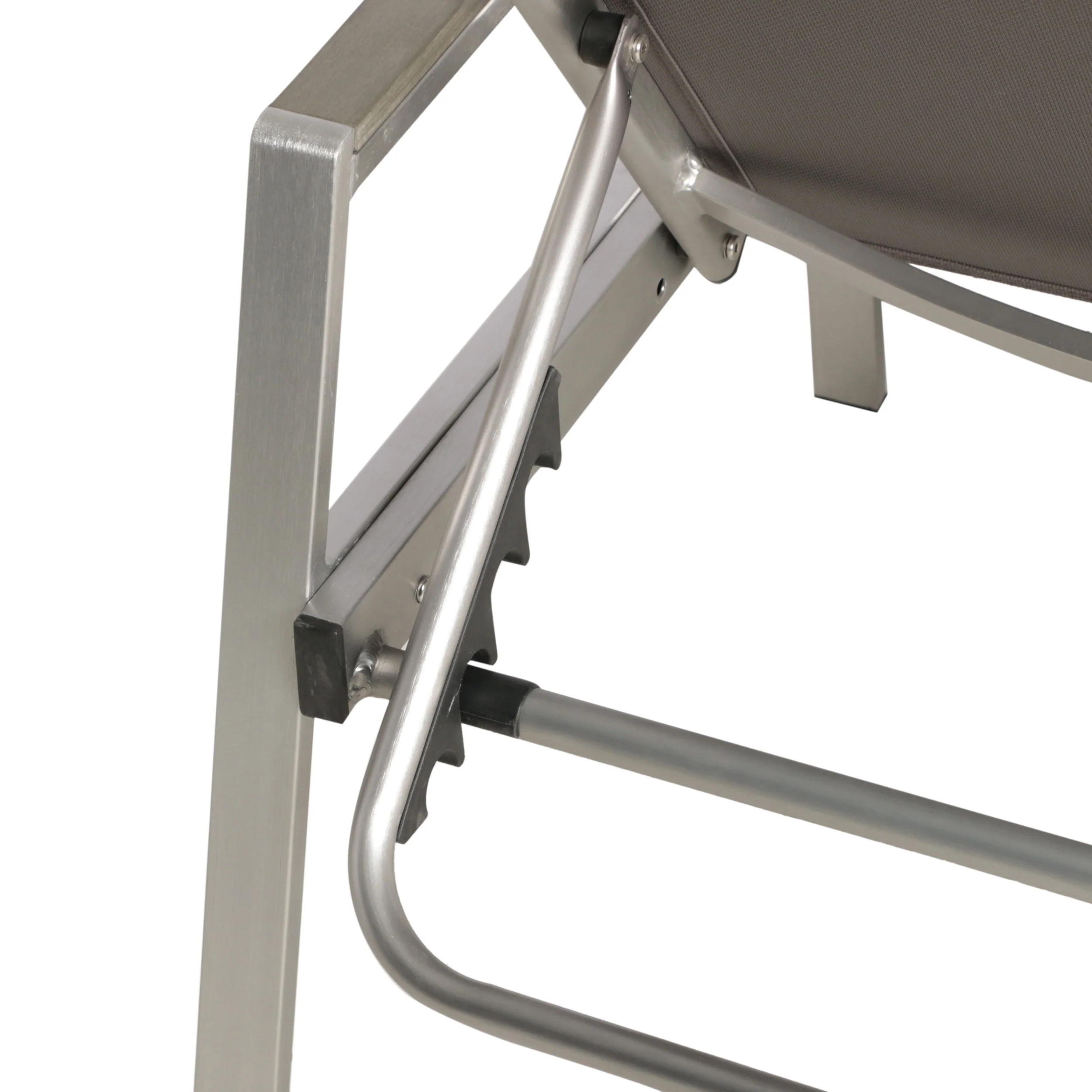Joy Outdoor Mesh and Aluminum Chaise Lounge - furnishings