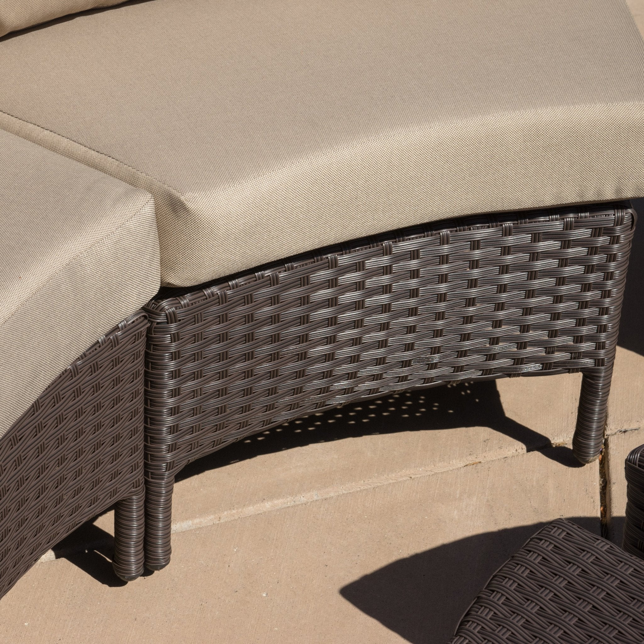 Falkland Outdoor 8 Seater Round Wicker Sectional Sofa Set with Coffee Tables - furnishings
