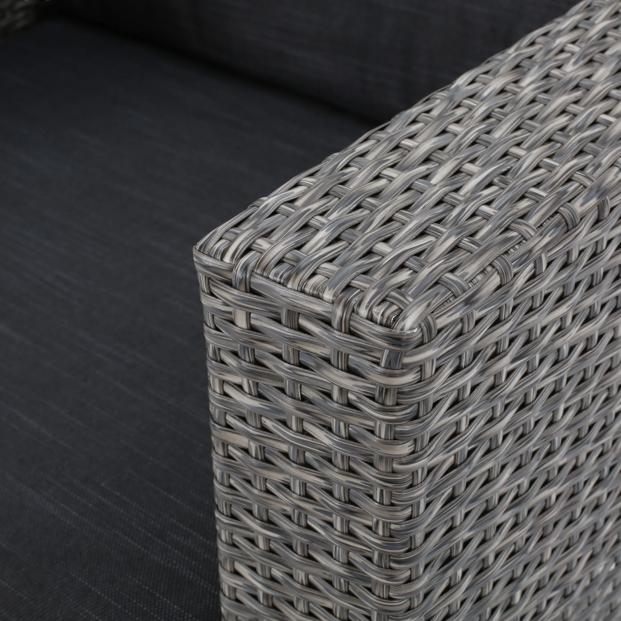 Venice Outdoor Wicker Club Chair (set of 4) - furnishings