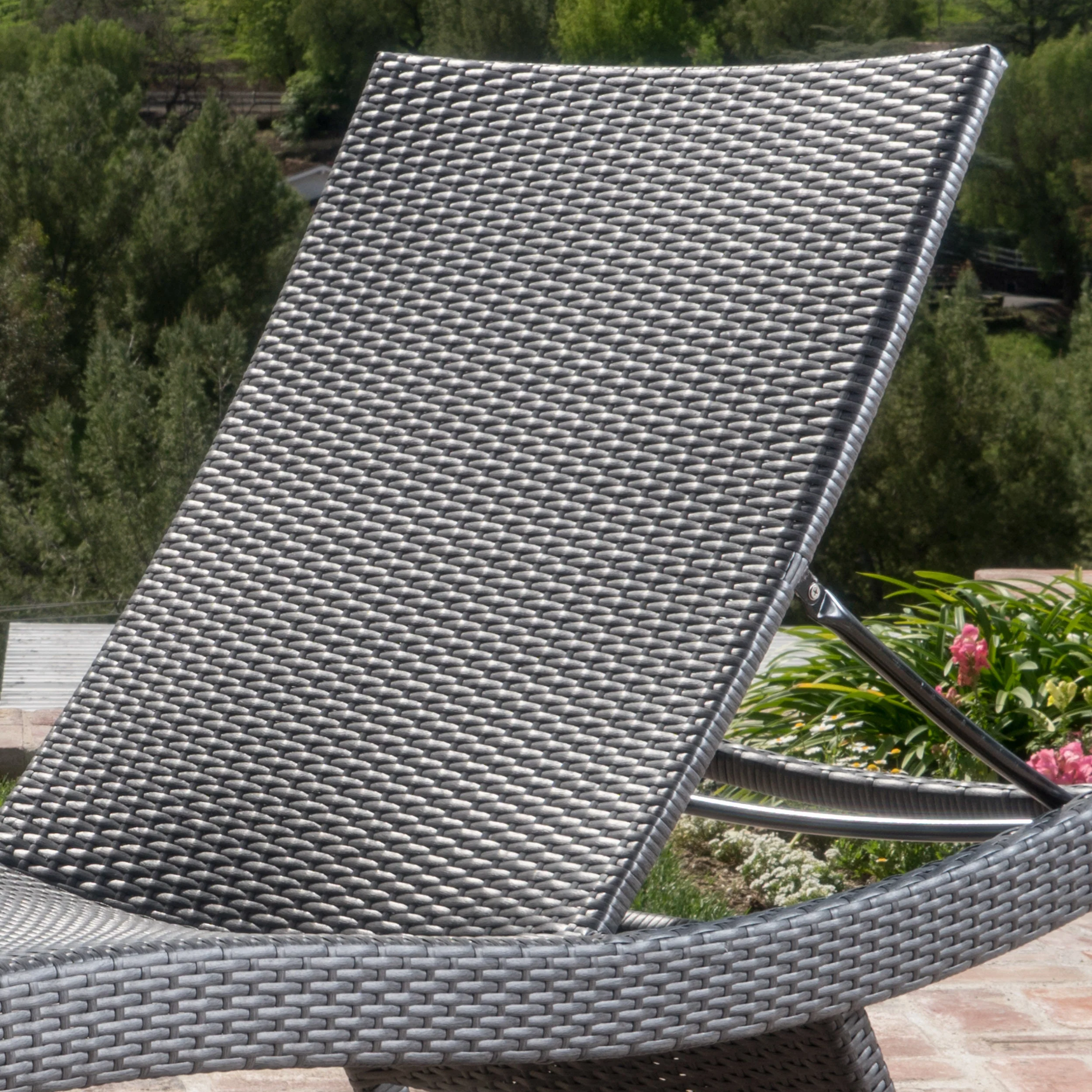 Savana Outdoor Patio Wicker Lounge with Cover - furnishings