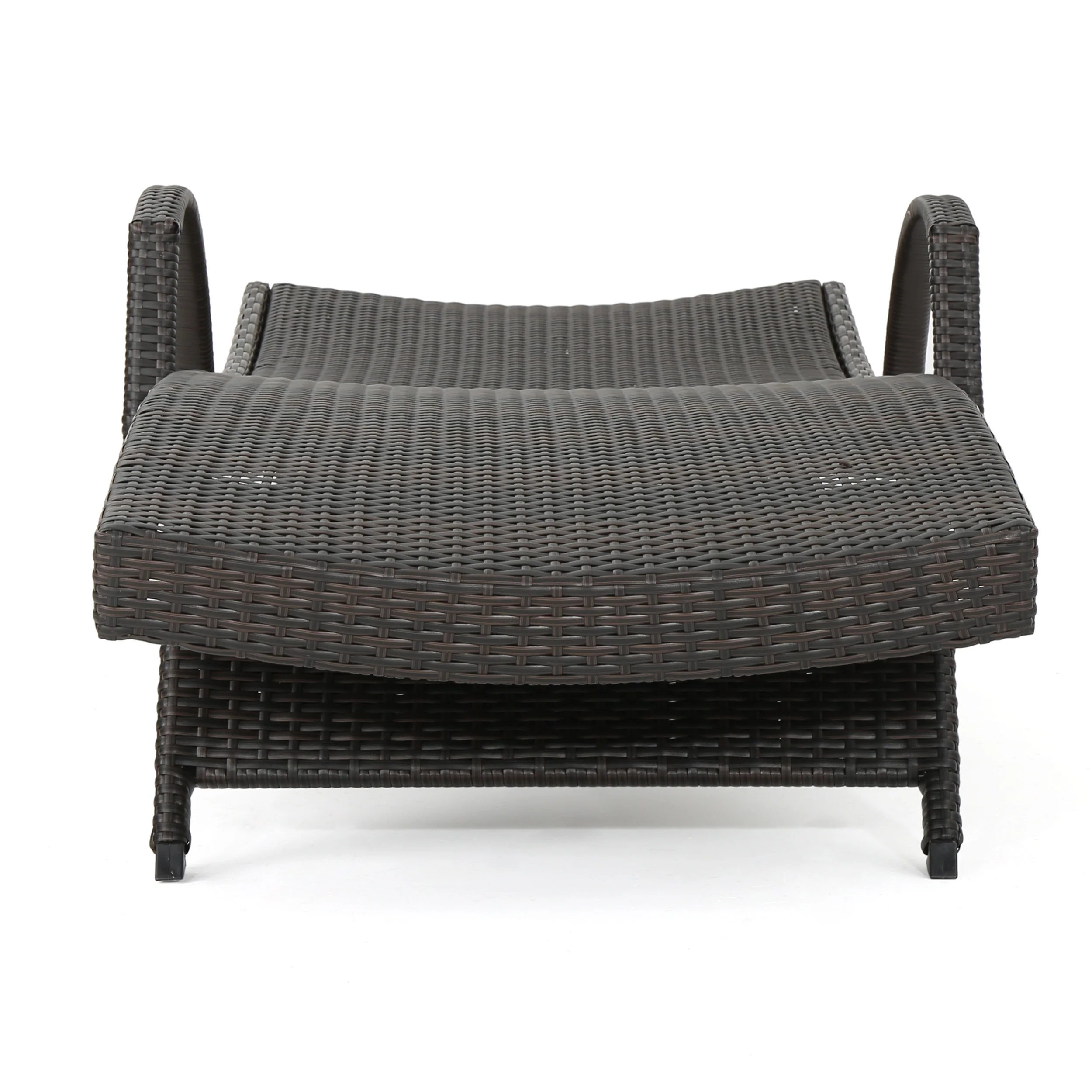 Lakeport Outdoor 2-piece Brown Wicker Armed Chaise Lounge w/ Table - furnishings