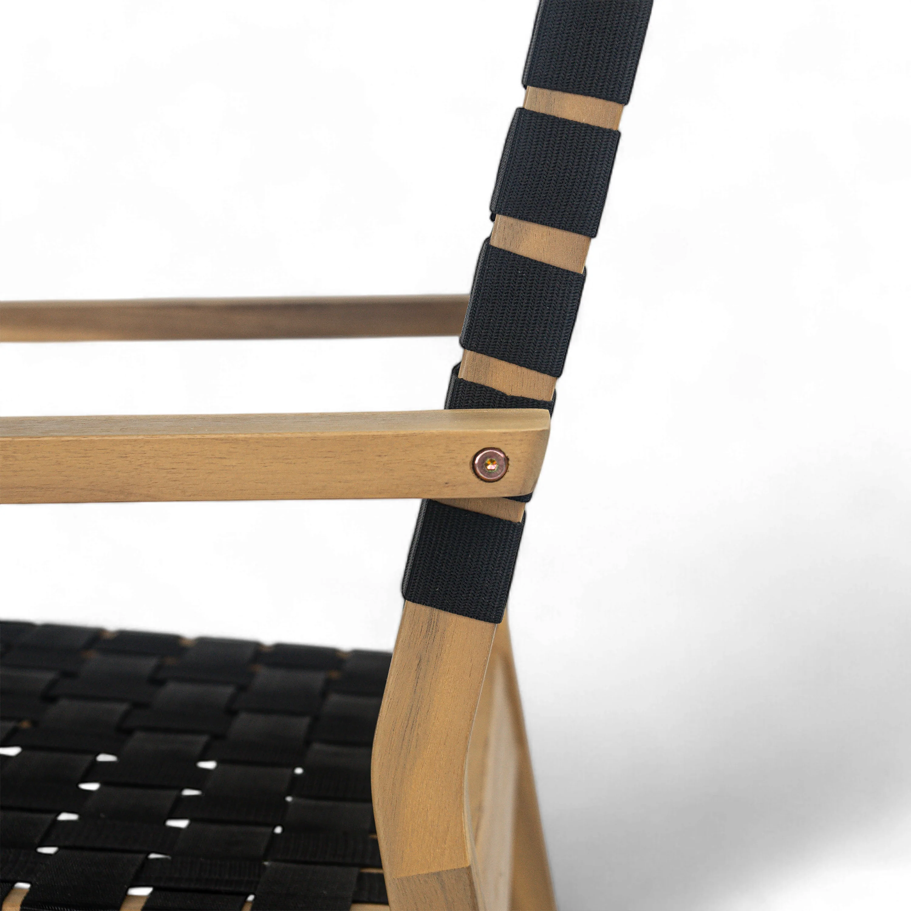 Finnley Modren Outdoor Lounge Chair with Woven Rope - furnishings