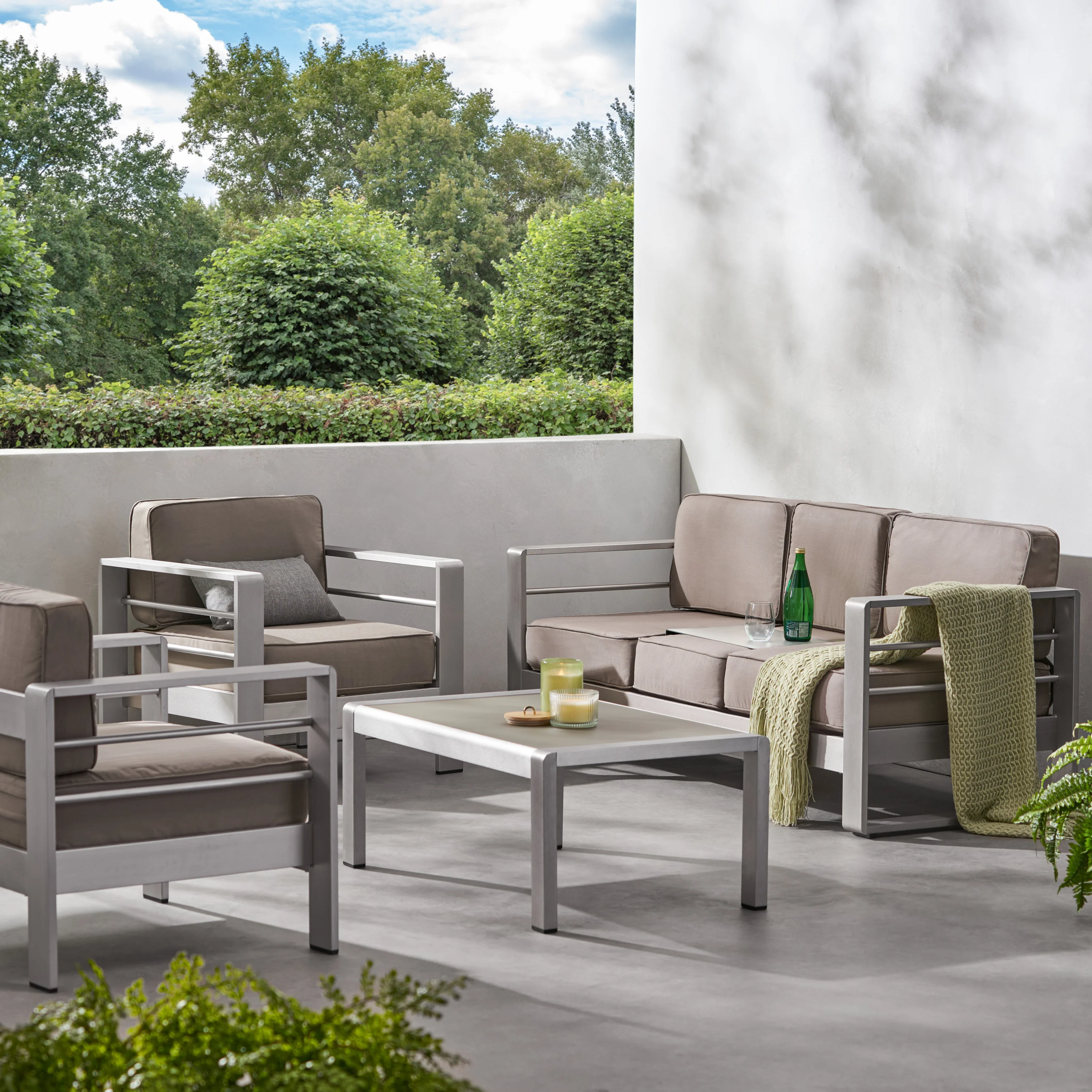 Crested Bay Outdoor Aluminum 5 Seater Chat Set with Sunbrella Cushions - furnishings