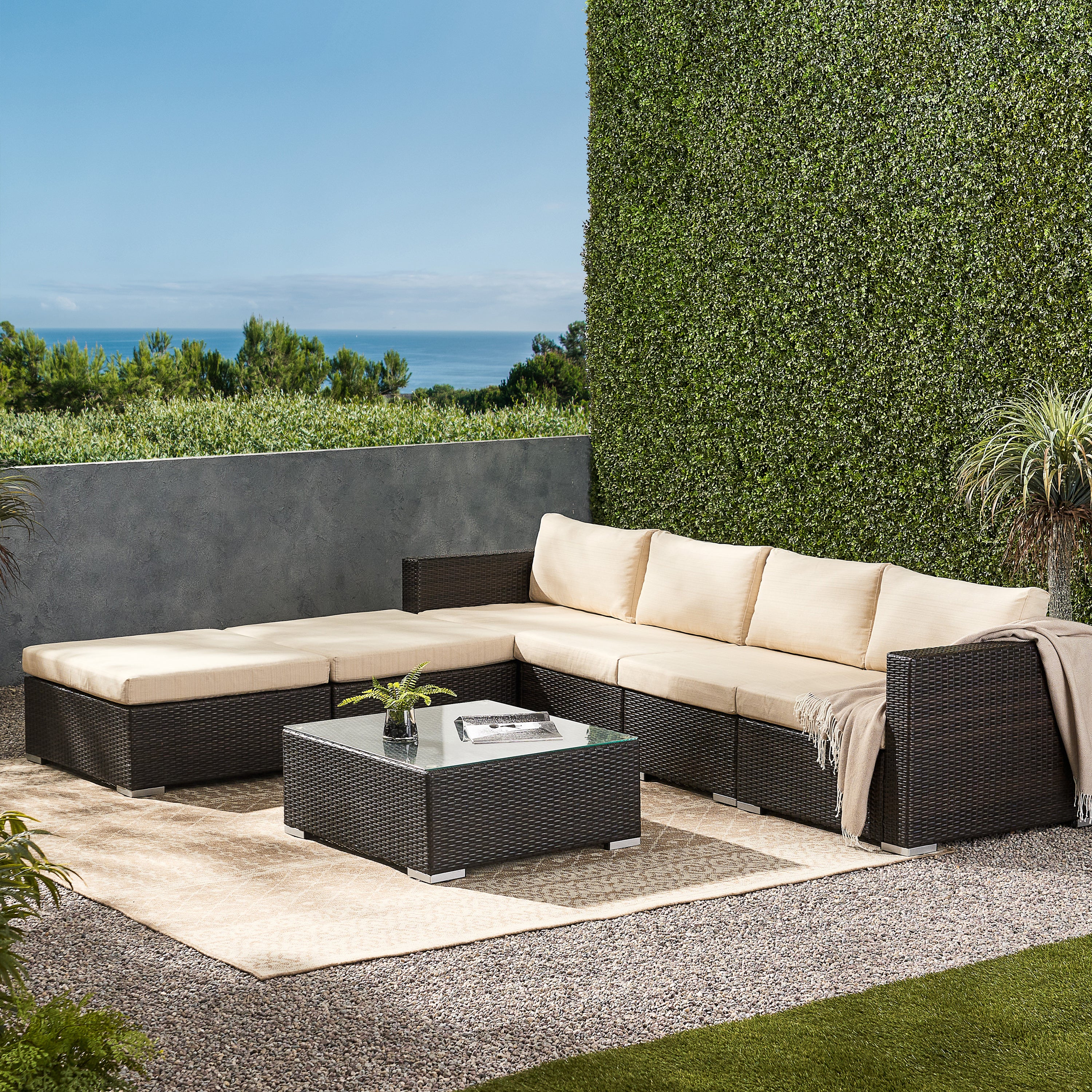 Francisco 7pc Outdoor Wicker Sectional w/ Cushions - furnishings