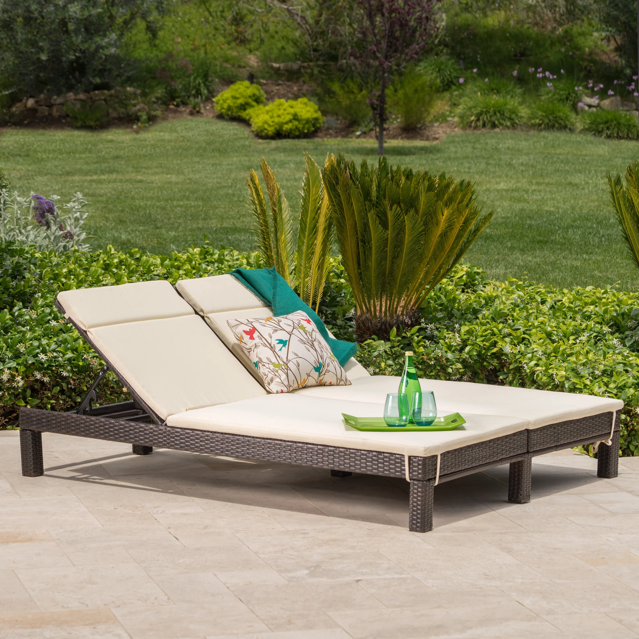 Amour Outdoor Dual Wicker Chaise Lounge w/ Water Resistant Cushions - furnishings