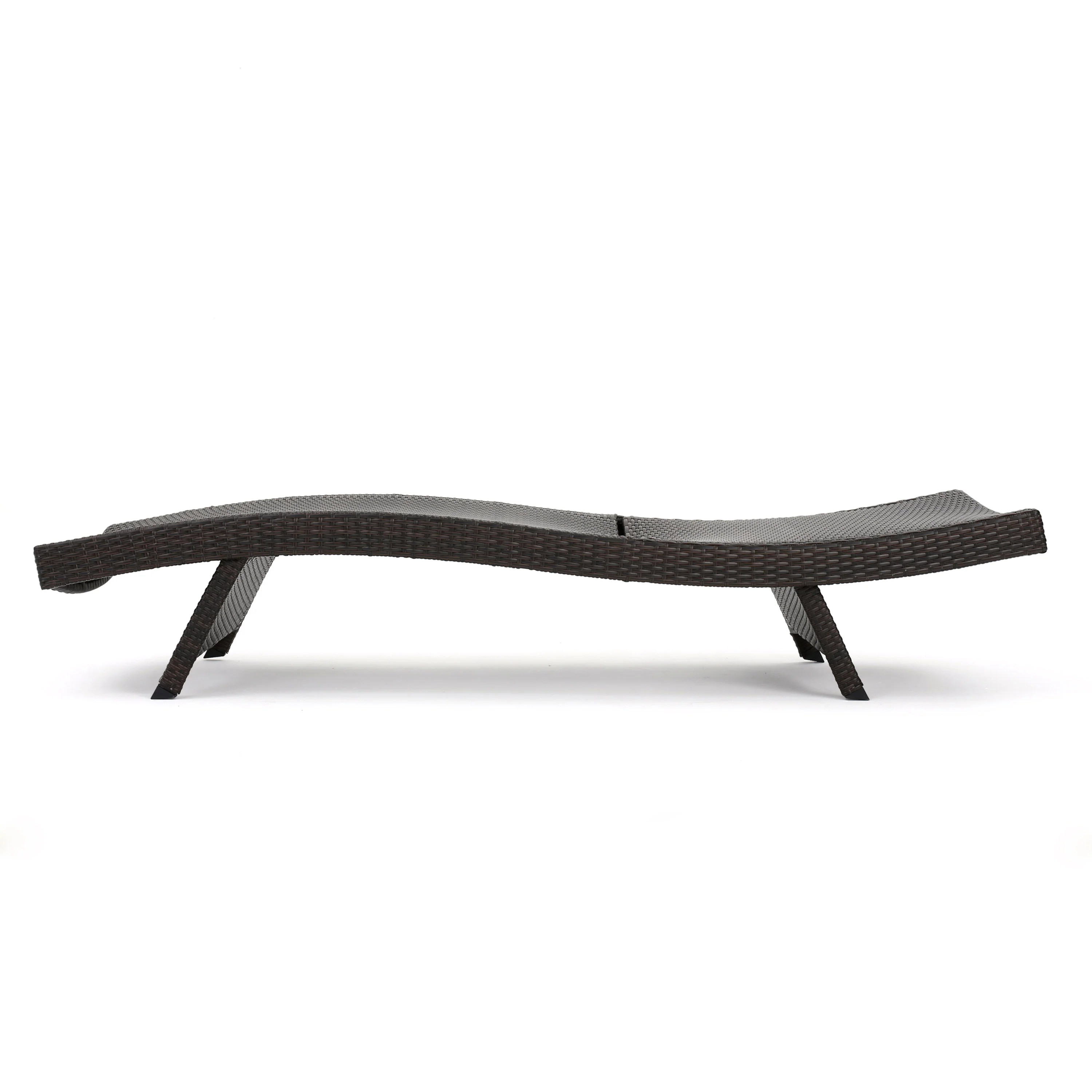 Lakeport Outdoor Wicker Lounge w/Brown & White Stripe Water Resistant Cusions - furnishings