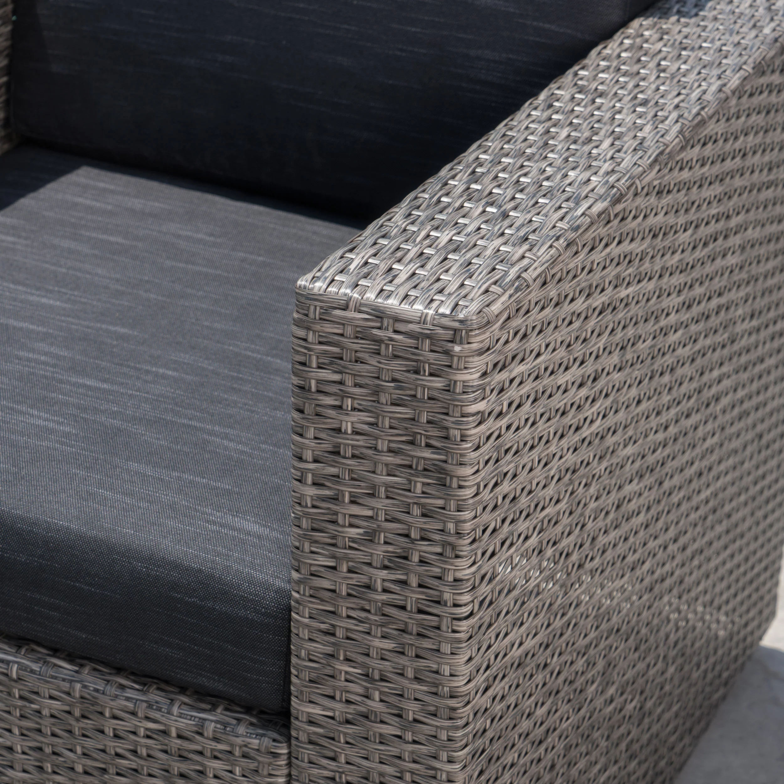 Venice Outdoor Wicker Swivel Club Chairs with Cushions - furnishings