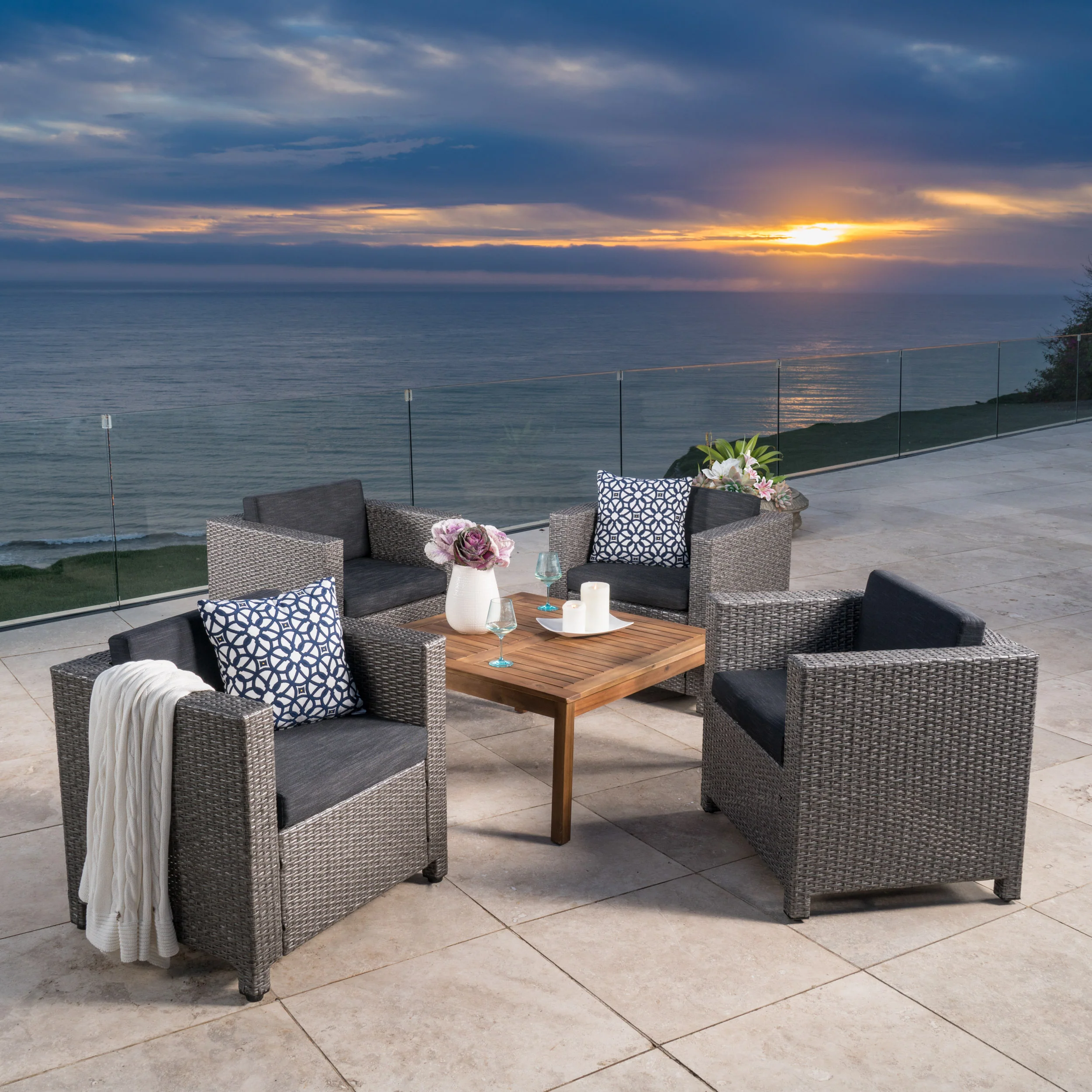 Venice 4-Seater Outdoor Chat Set with Coffee Table - furnishings