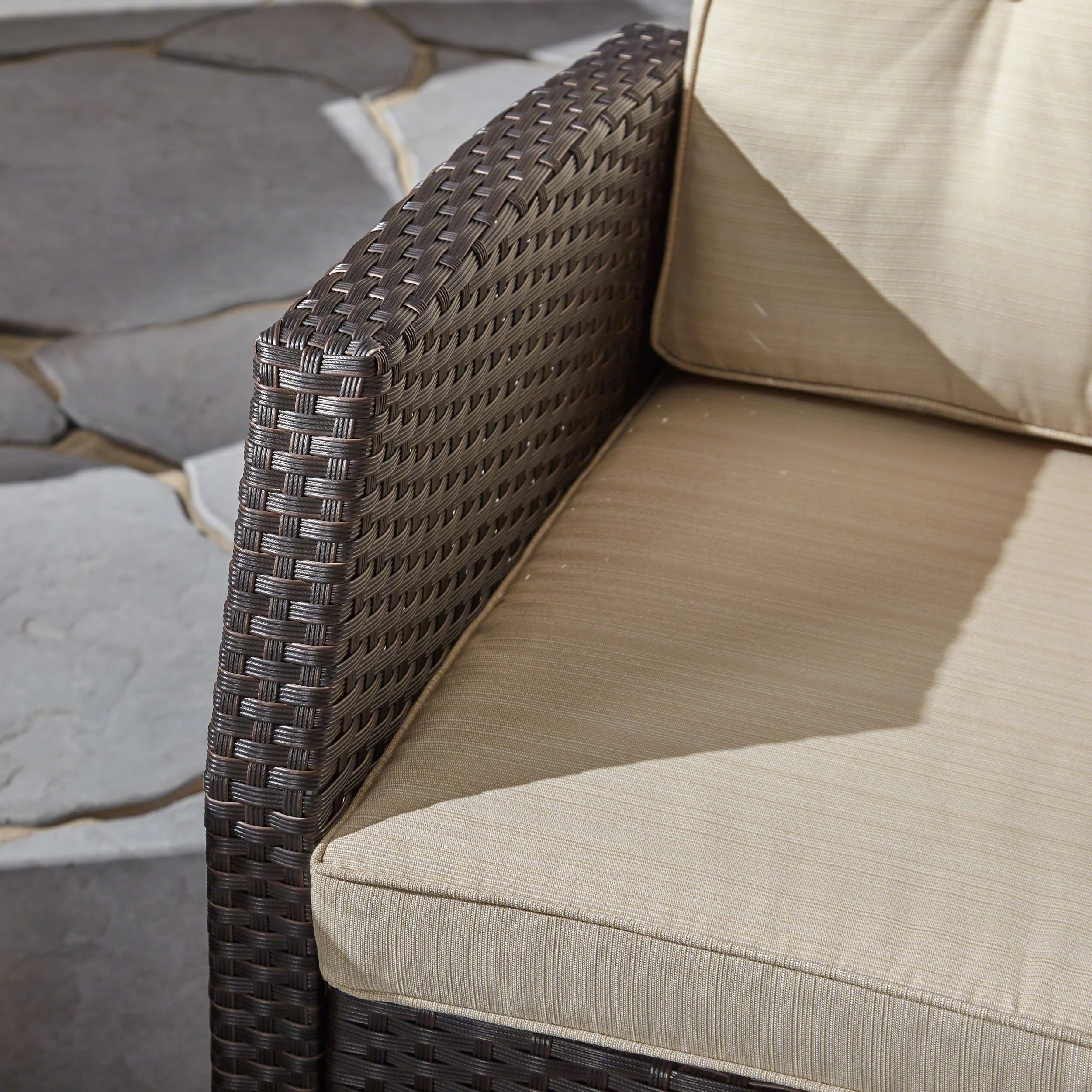 Brier Outdoor 4 Seater Wicker Chat Set with Fire Pit - furnishings