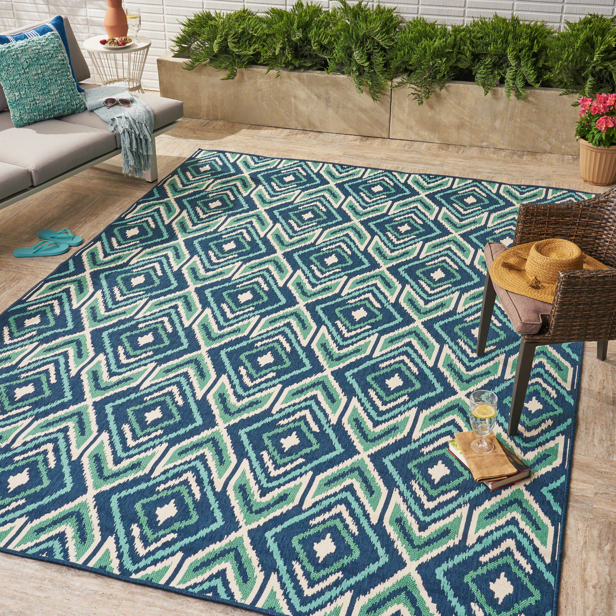 Heather Outdoor Geometric Area Rug - furnishings