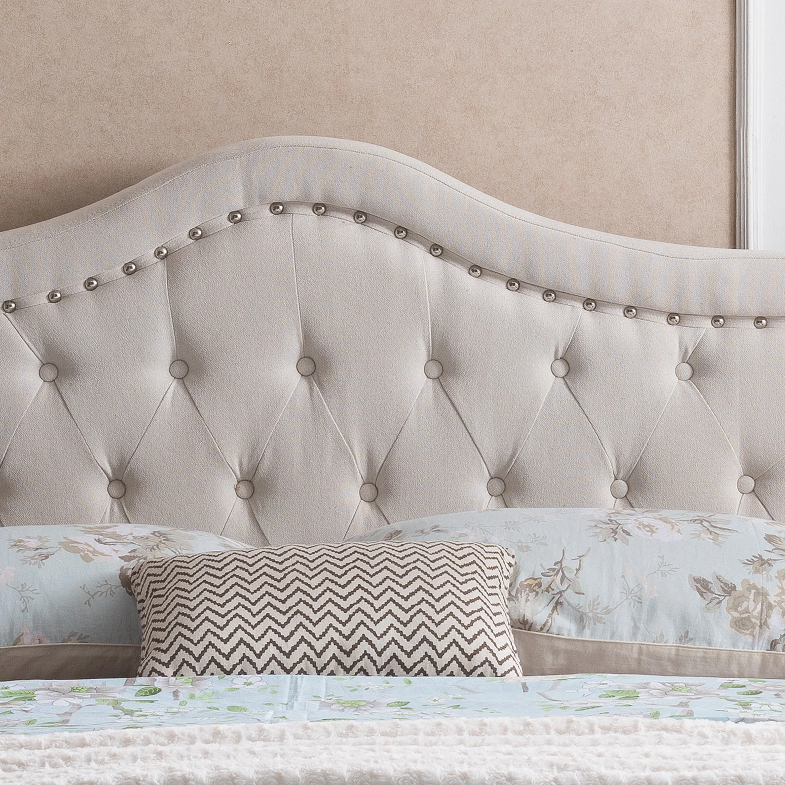 Dante Contemporary Upholstered Queen Bed Set with Nailhead Trim - furnishings