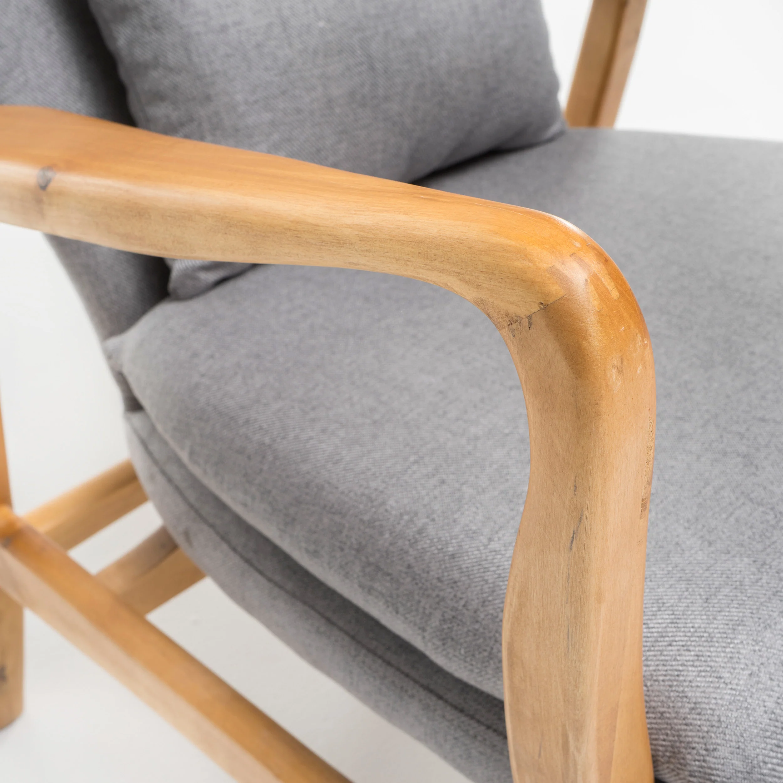 Ventura Mid Century Modern Armchair - furnishings