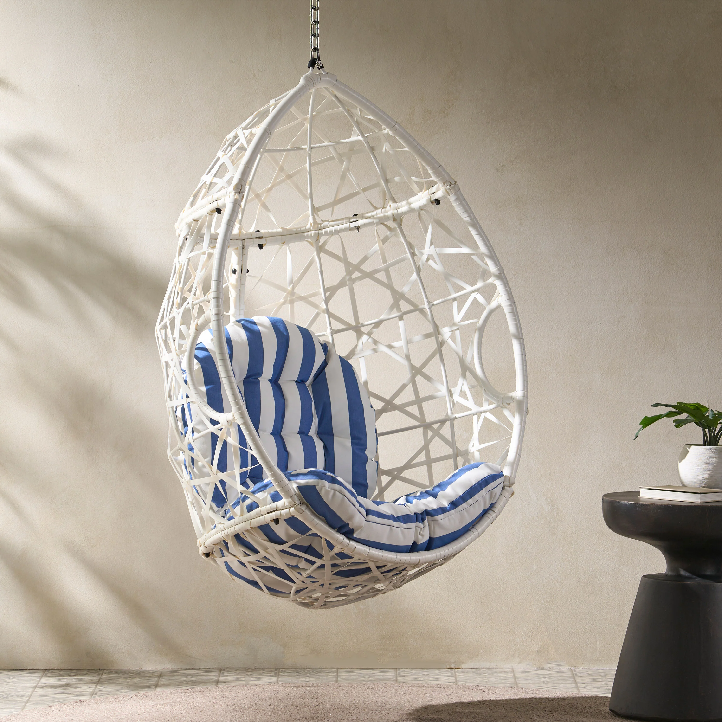 Berkley Outdoor Wicker Hanging Egg Chair - furnishings