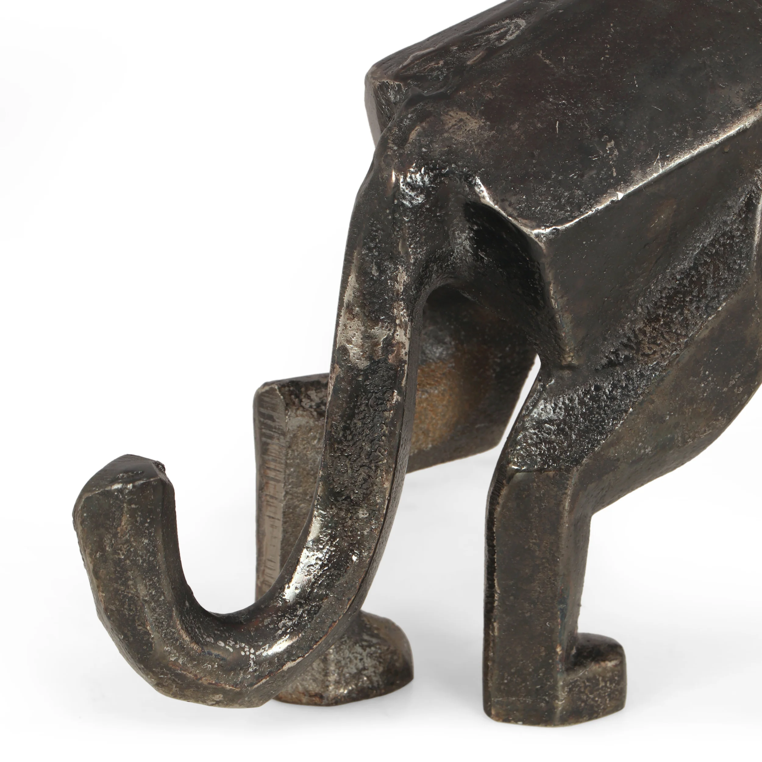 Hilldom Handcrafted Aluminum Leopard Figurine, Set of 2, Black Charcoal - furnishings