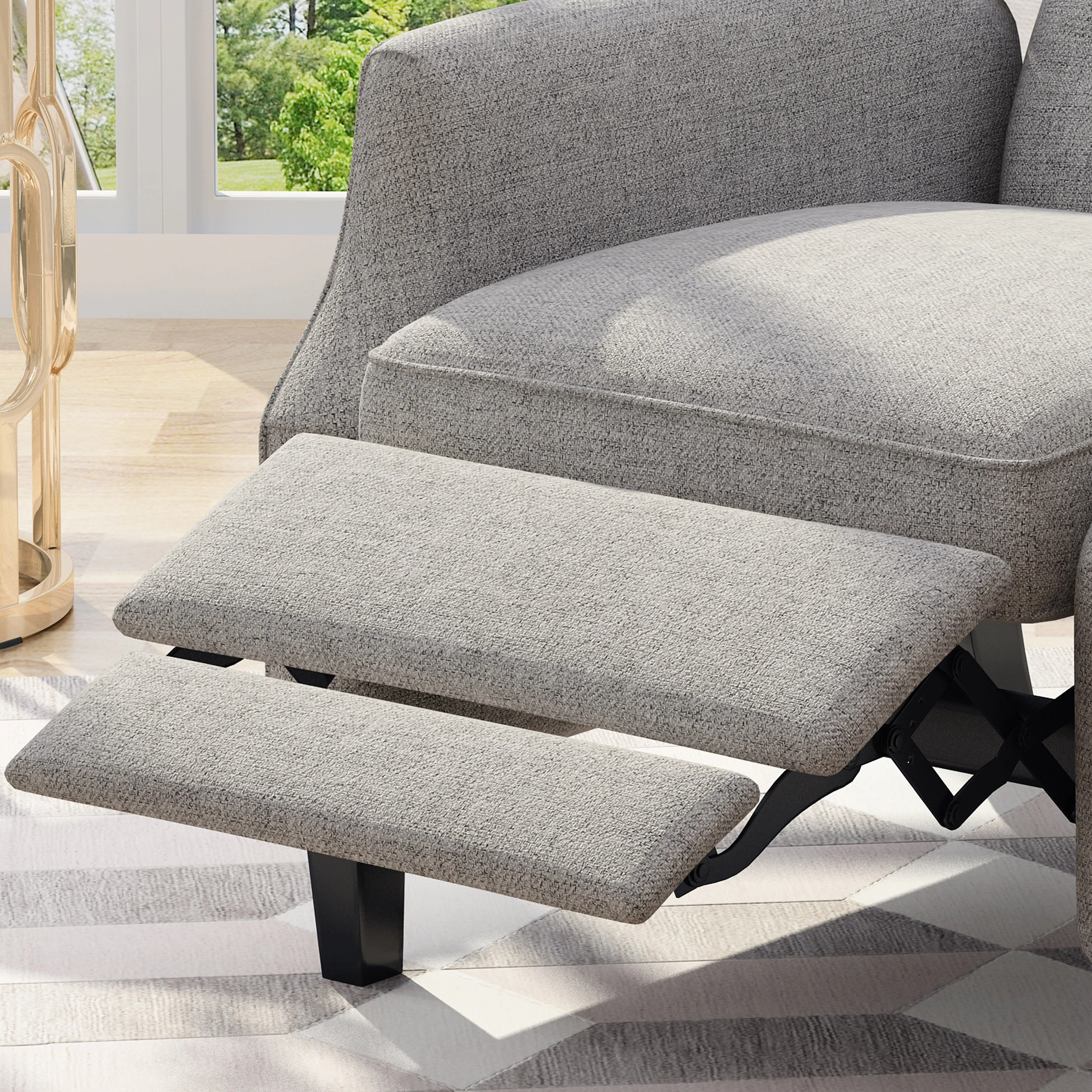 Diana Traditional Wingback Recliner - furnishings