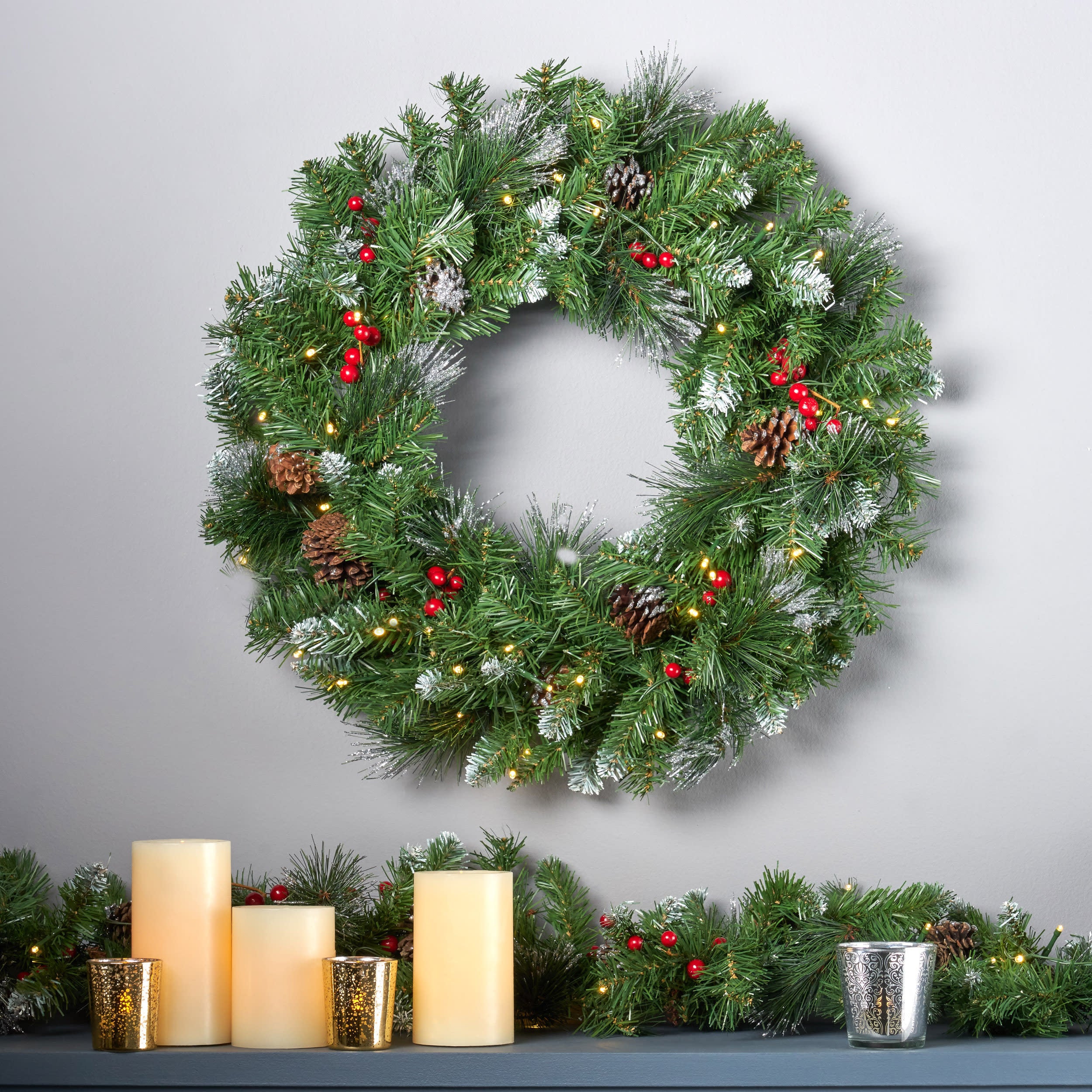 Chrisan 24''Glitter Bristle Mixed Wreath with with 9 Red Berry and 9 Pine - furnishings