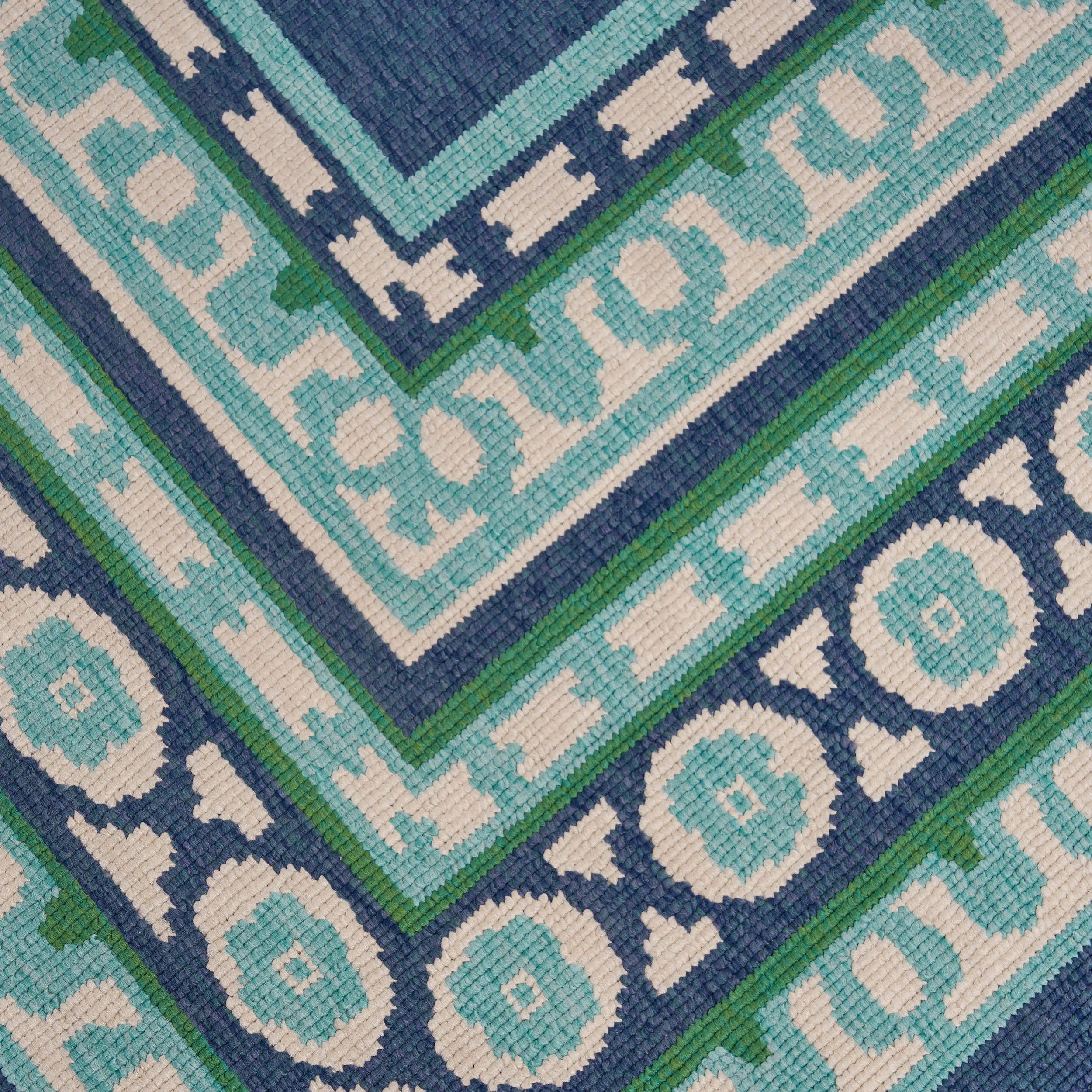 Reid Indoor/Outdoor Border Area Rug, Navy and Green - furnishings