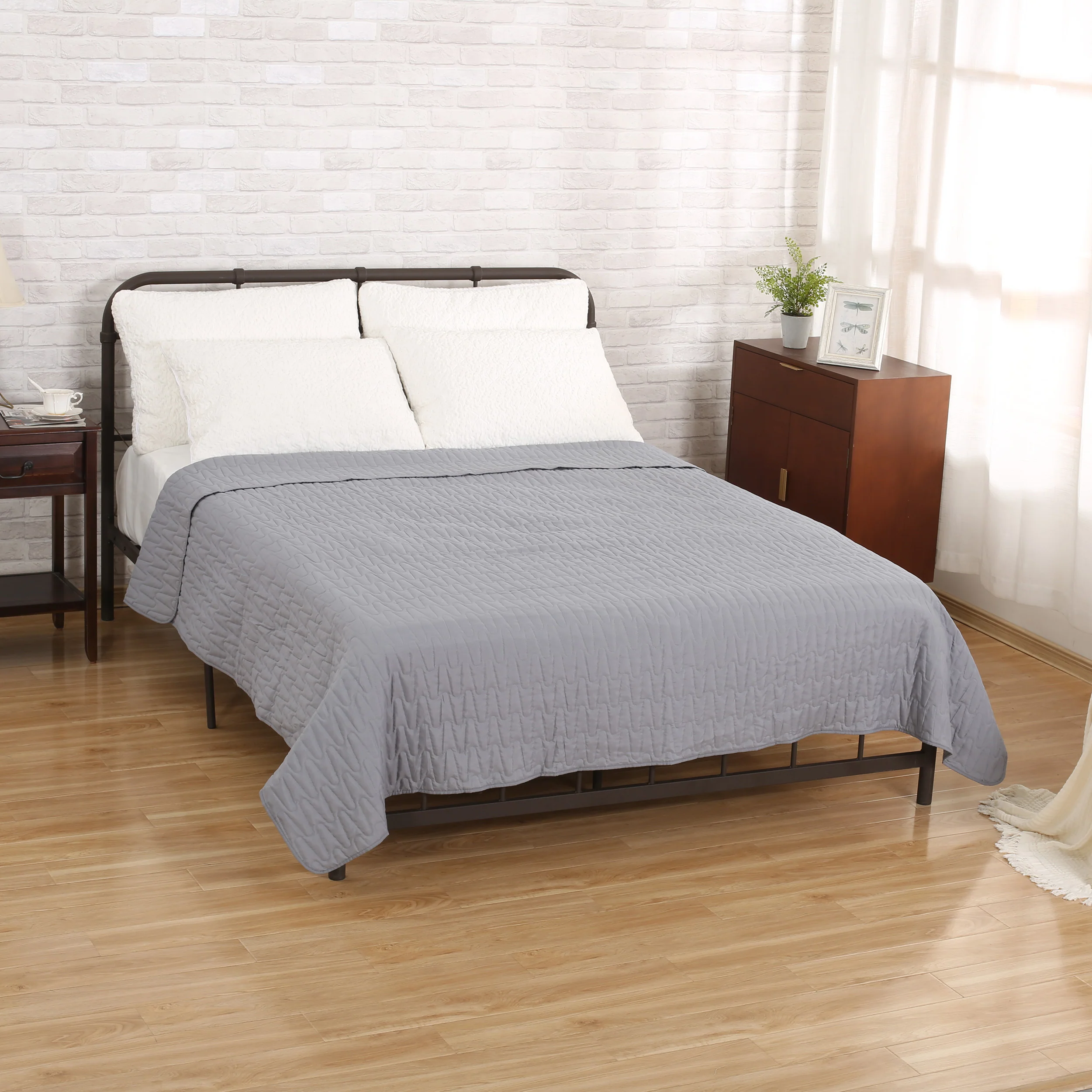 Marie Double Bed Fabric Quilt - furnishings