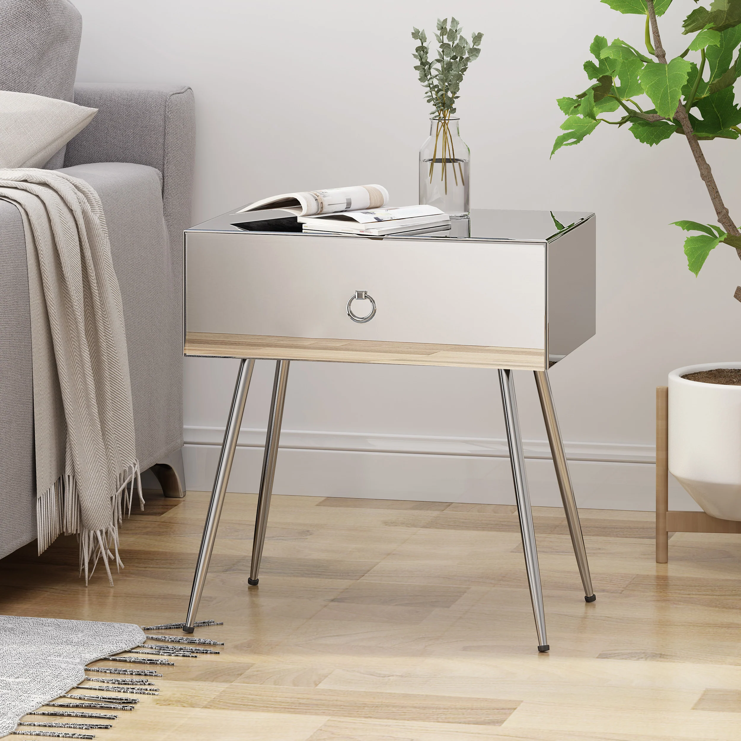 Georgia Modern Mirrored Accent Table - furnishings