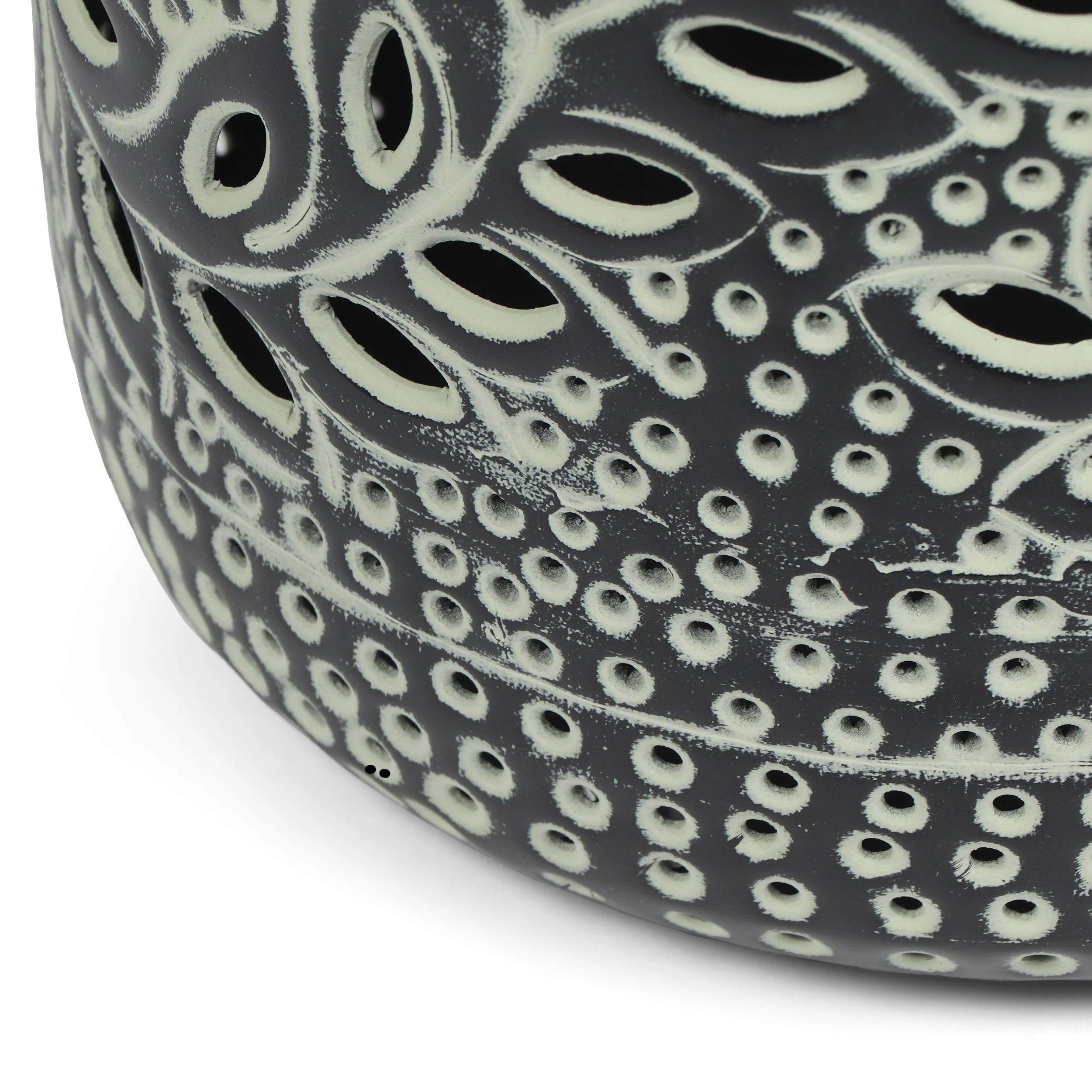 Reitz Boho Handcrafted Decorative Lantern - furnishings