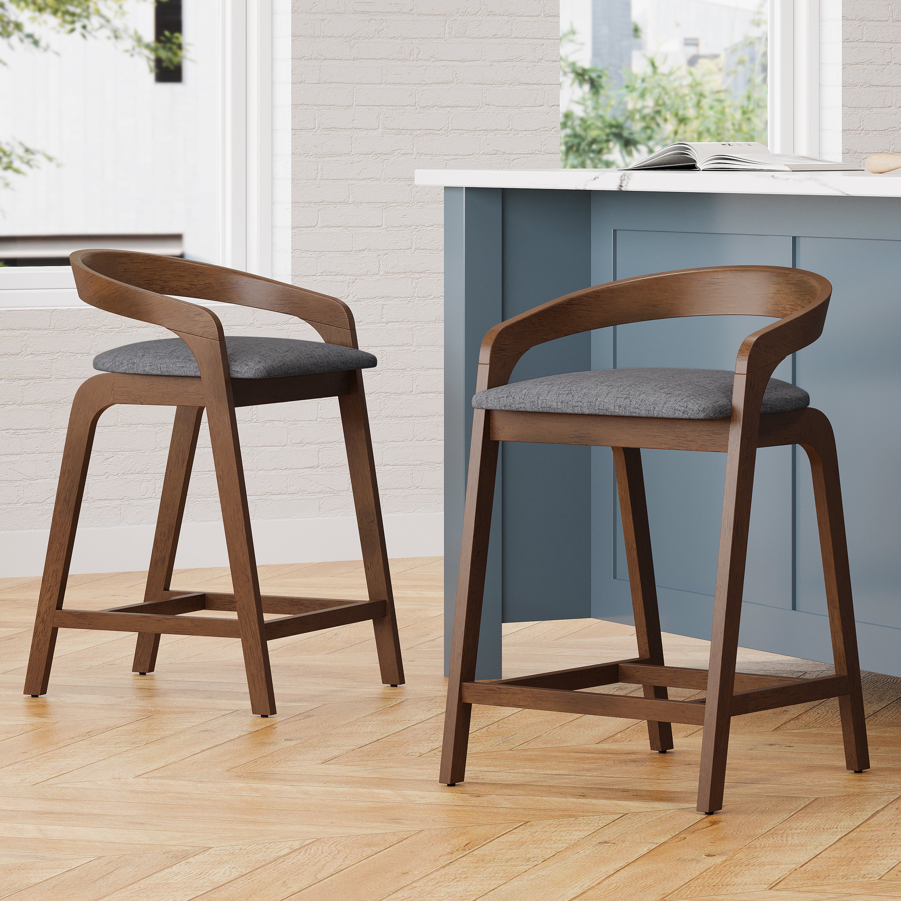 Evereste Counter Stools with Cushions - furnishings