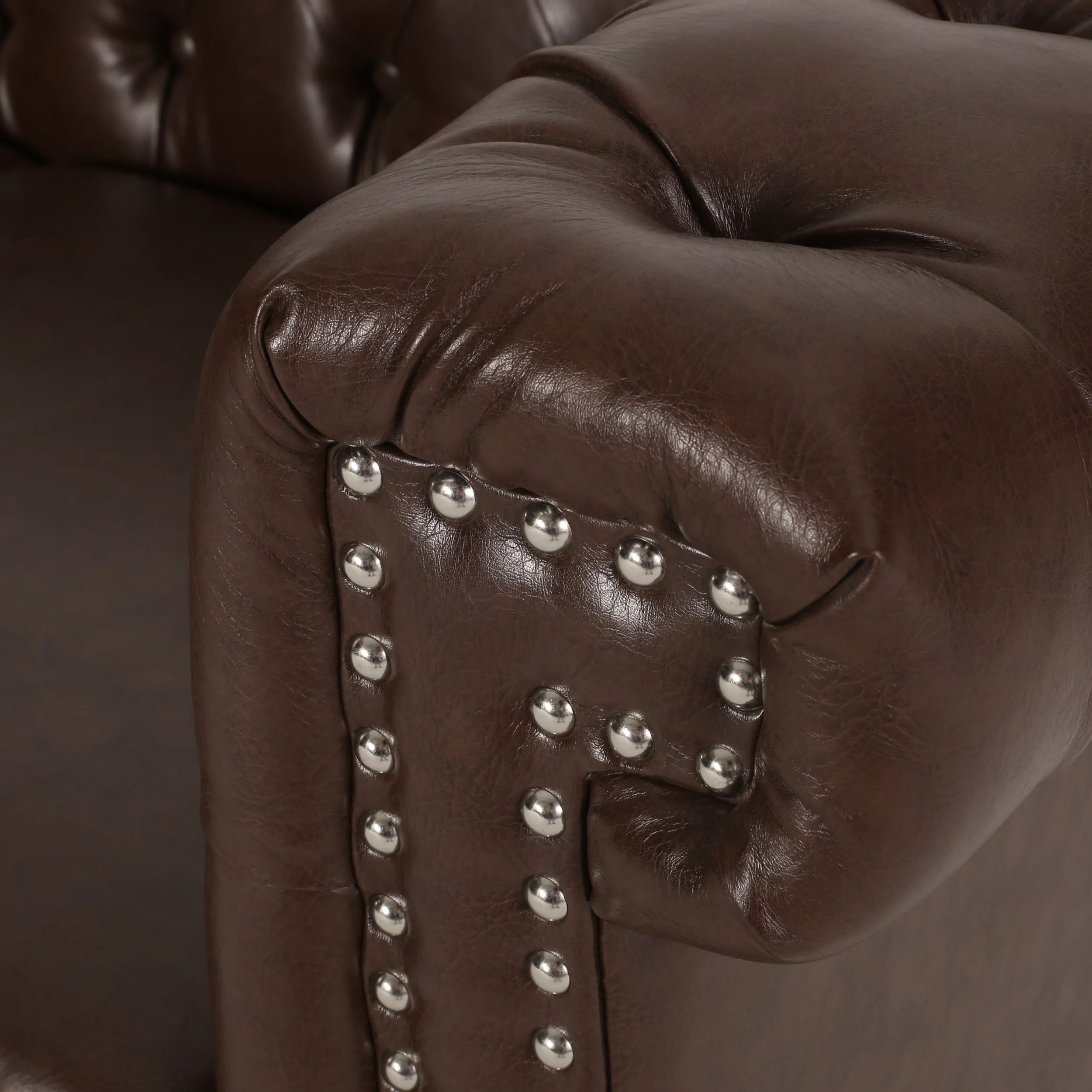 Zyiere Tufted Chesterfield 3 Seater Sofa - furnishings