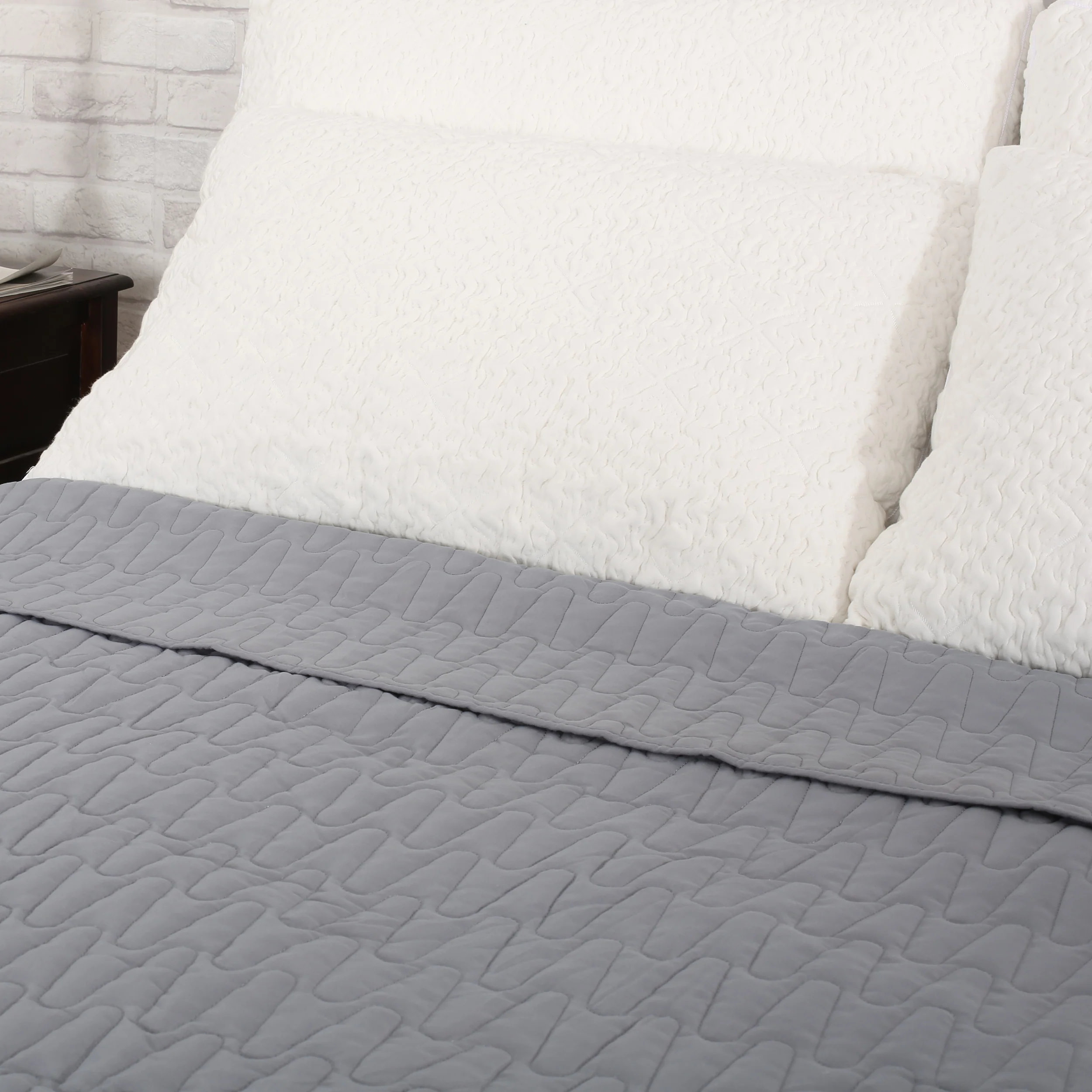 Marie Double Bed Fabric Quilt - furnishings