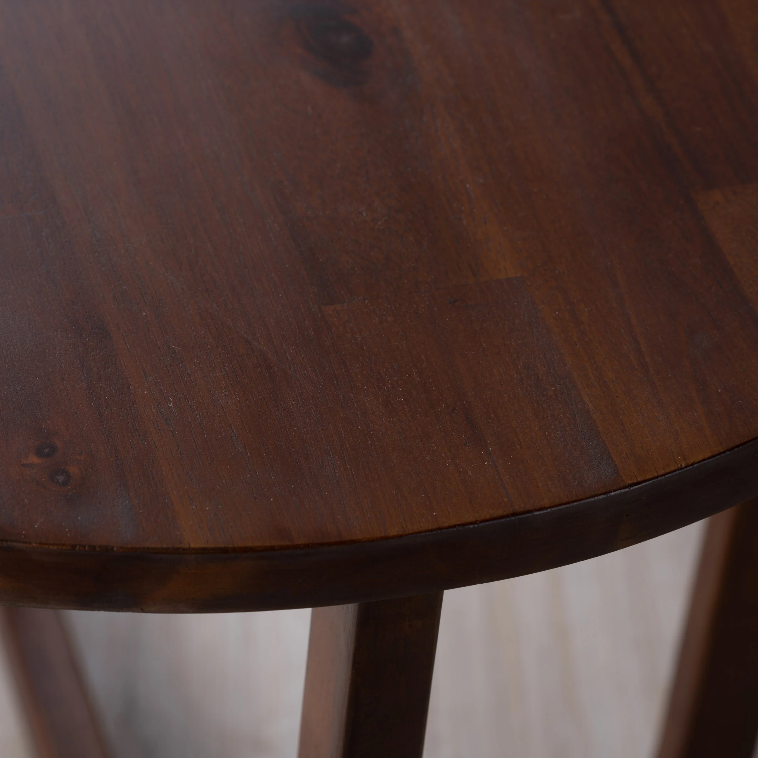 Tanzania Rustic Round Mahogany Acacia Wood End Table with Criss Cross Legs - furnishings