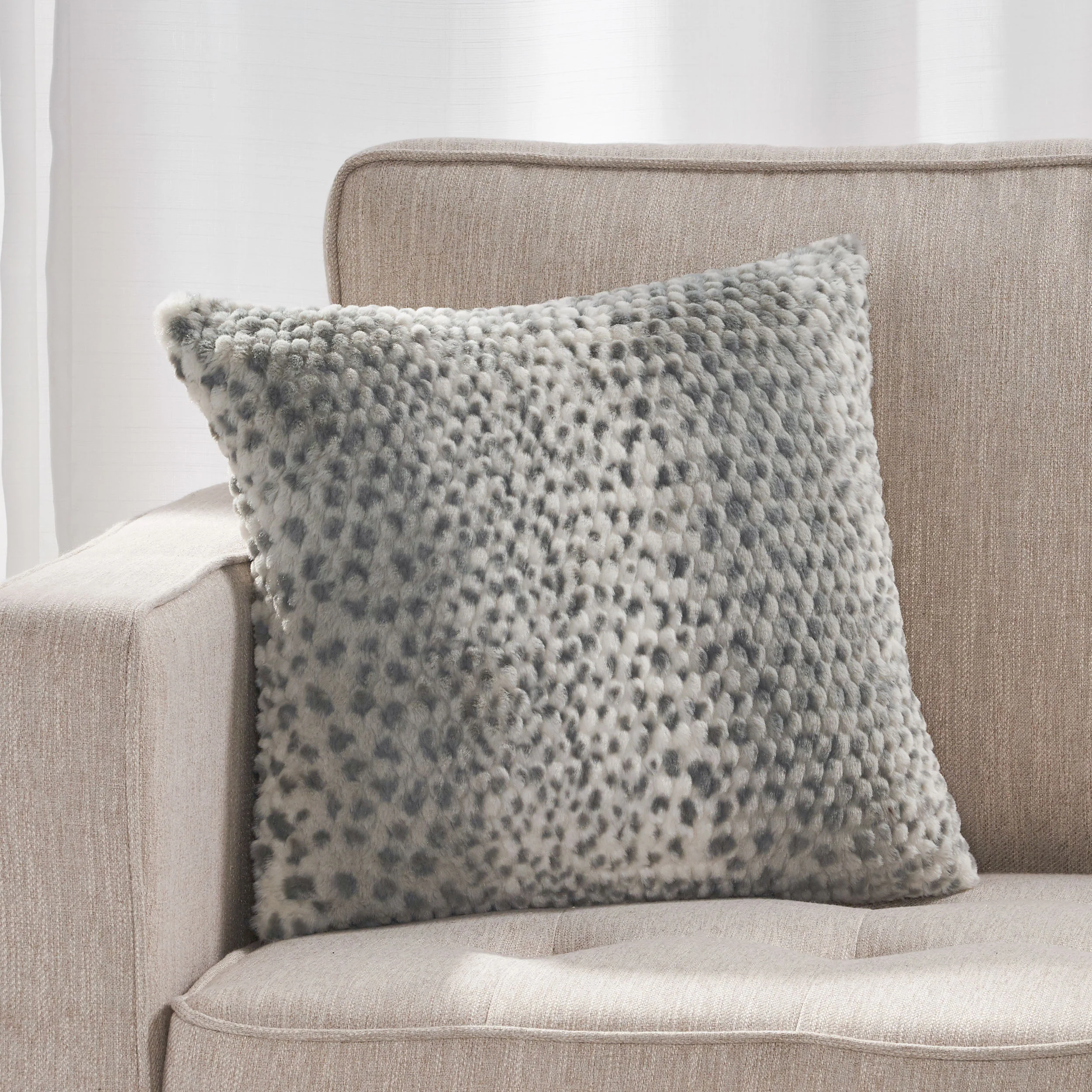 Ellison Modern Glam Faux Fur Throw Pillow - furnishings