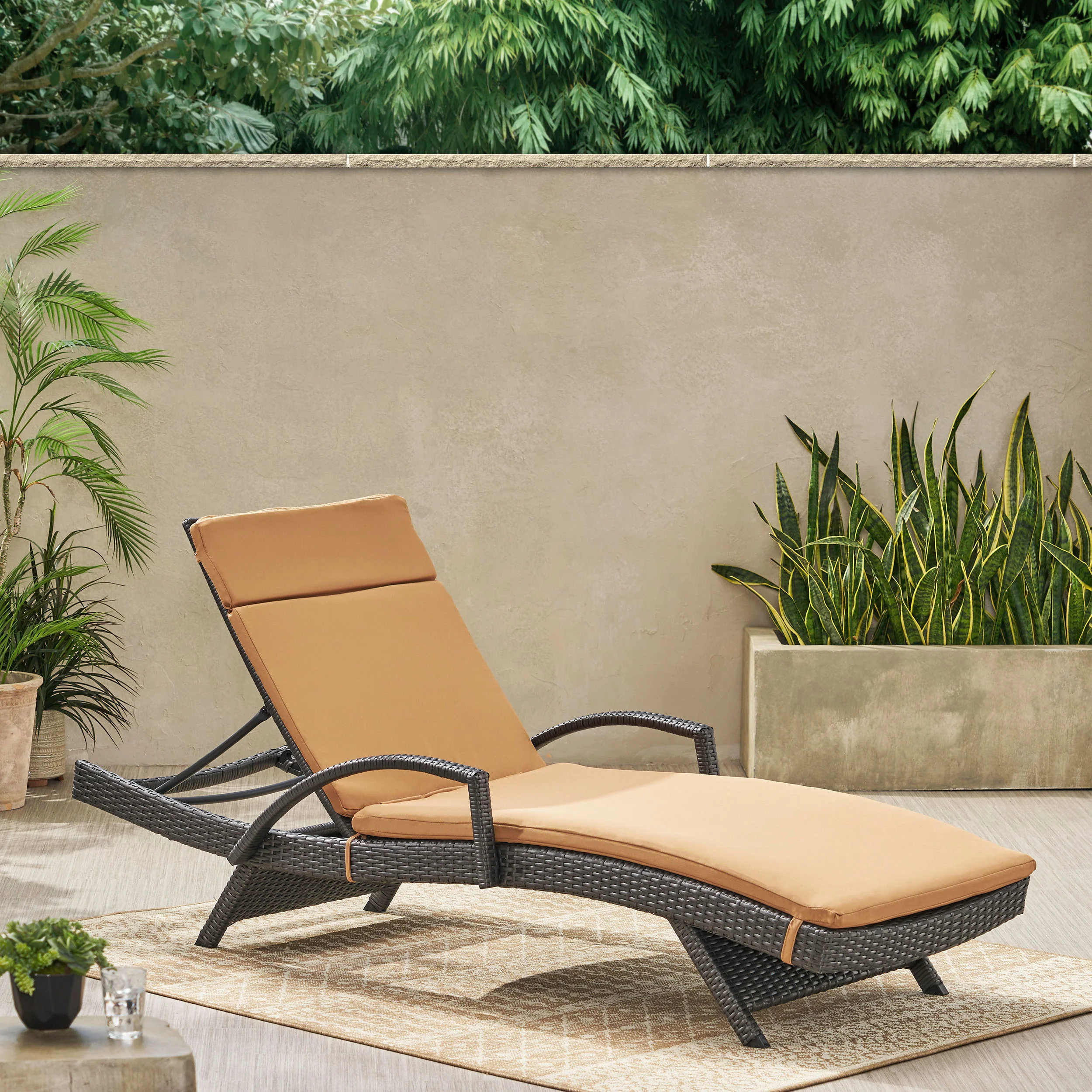 Soleil Outdoor Water Resistant Chaise Lounge Cushion - furnishings