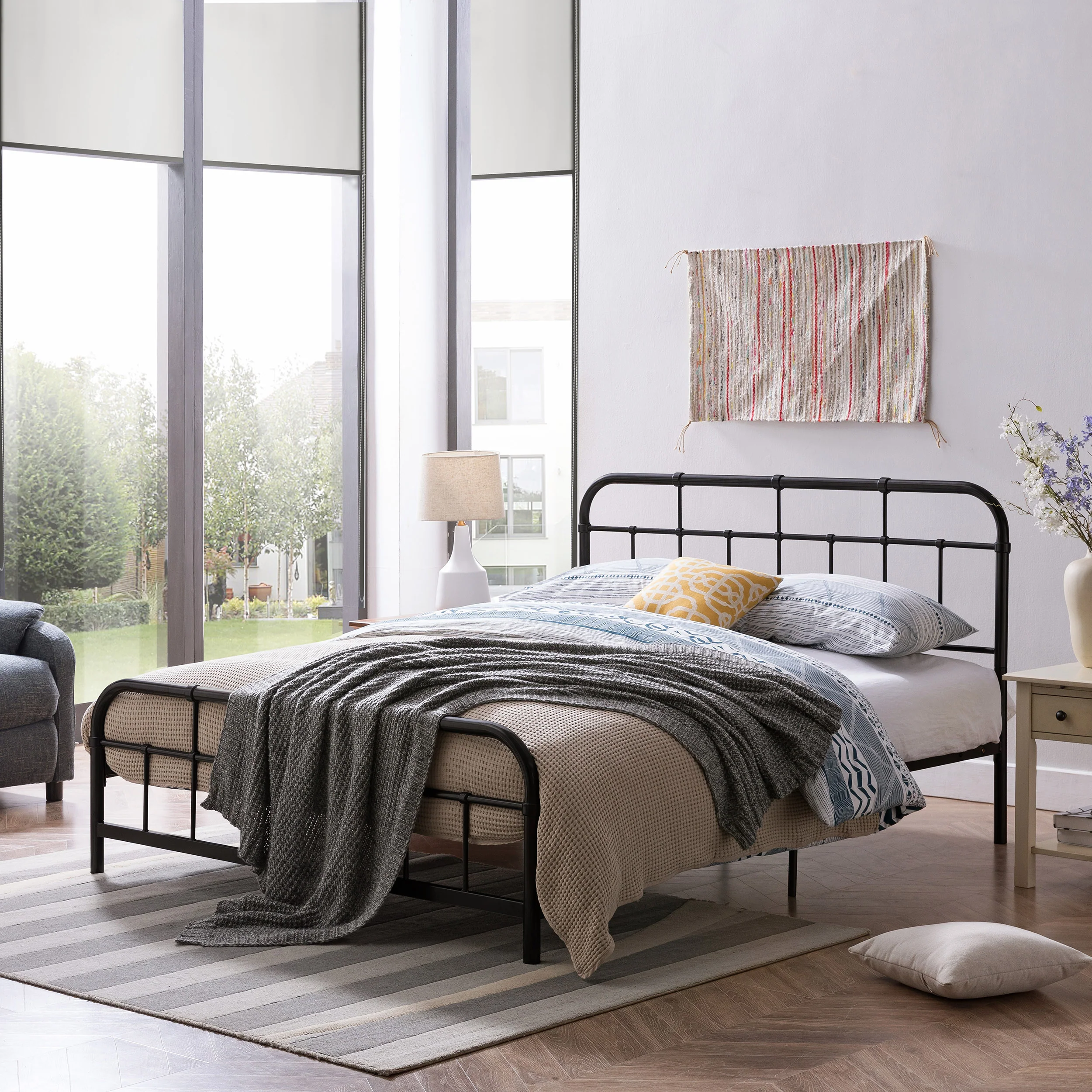 Sylvia Queen-Size Iron Bed Frame, Minimal, Industrial - furnishings