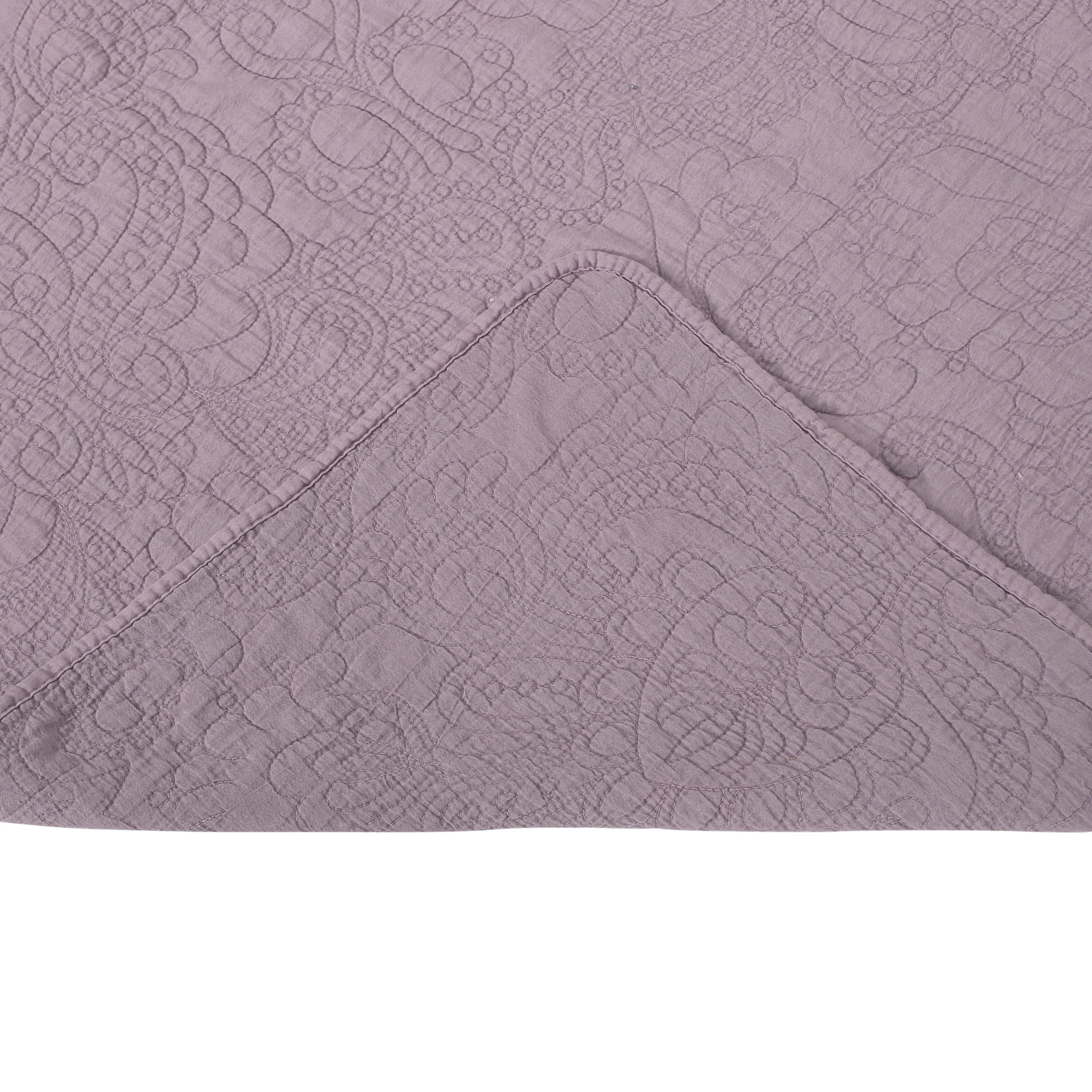 Anasophia Embroidered Throw Blanket - furnishings