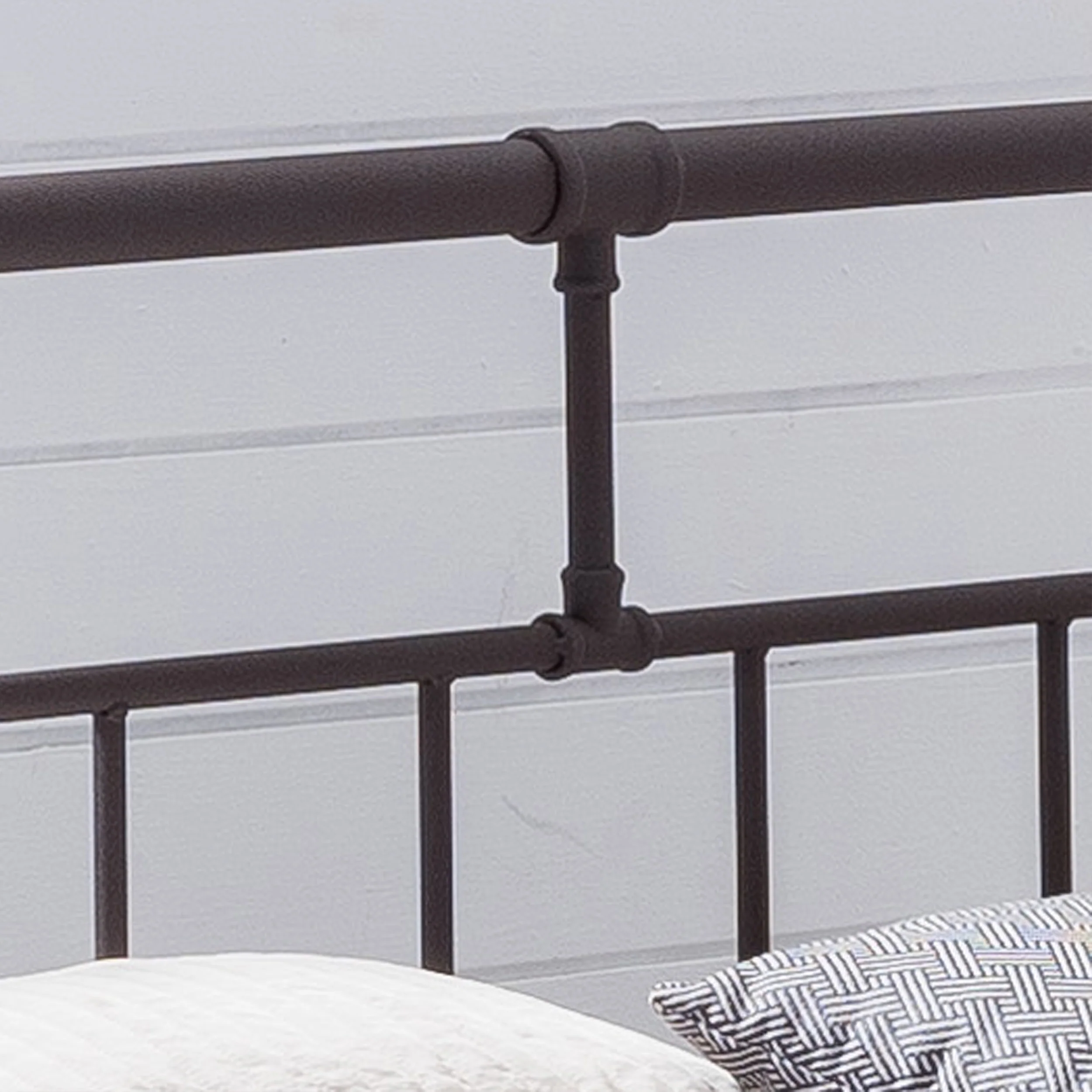 Sally Queen-Size Iron Bed Frame, Minimal, Industrial - furnishings