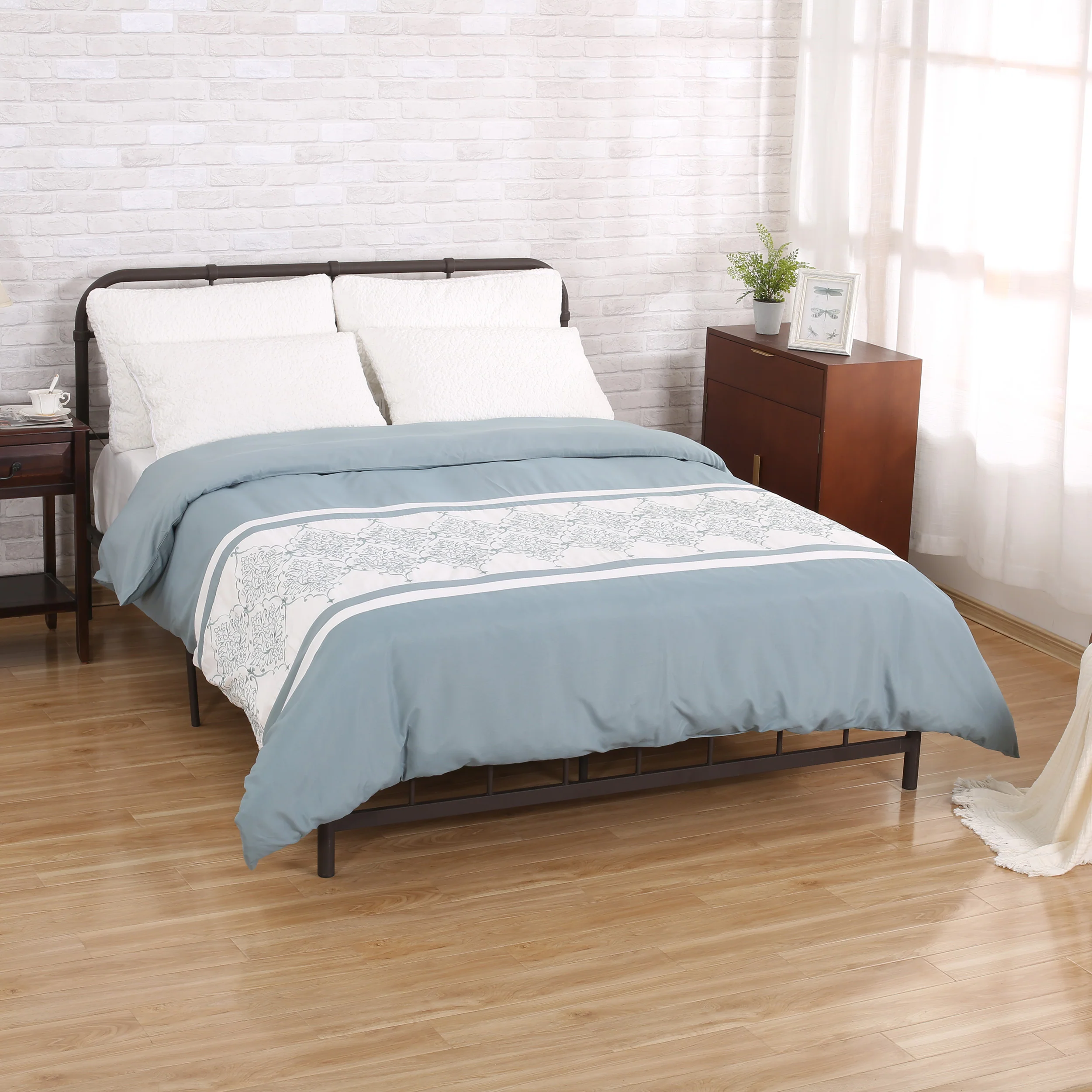 Viviana Queen Size Fabric Duvet Cover - furnishings
