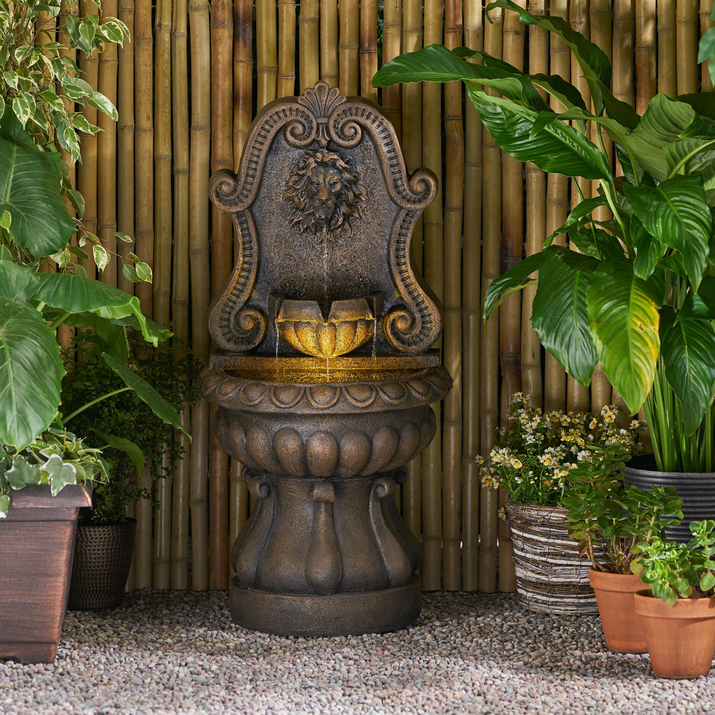 Eyosias Fountain - furnishings