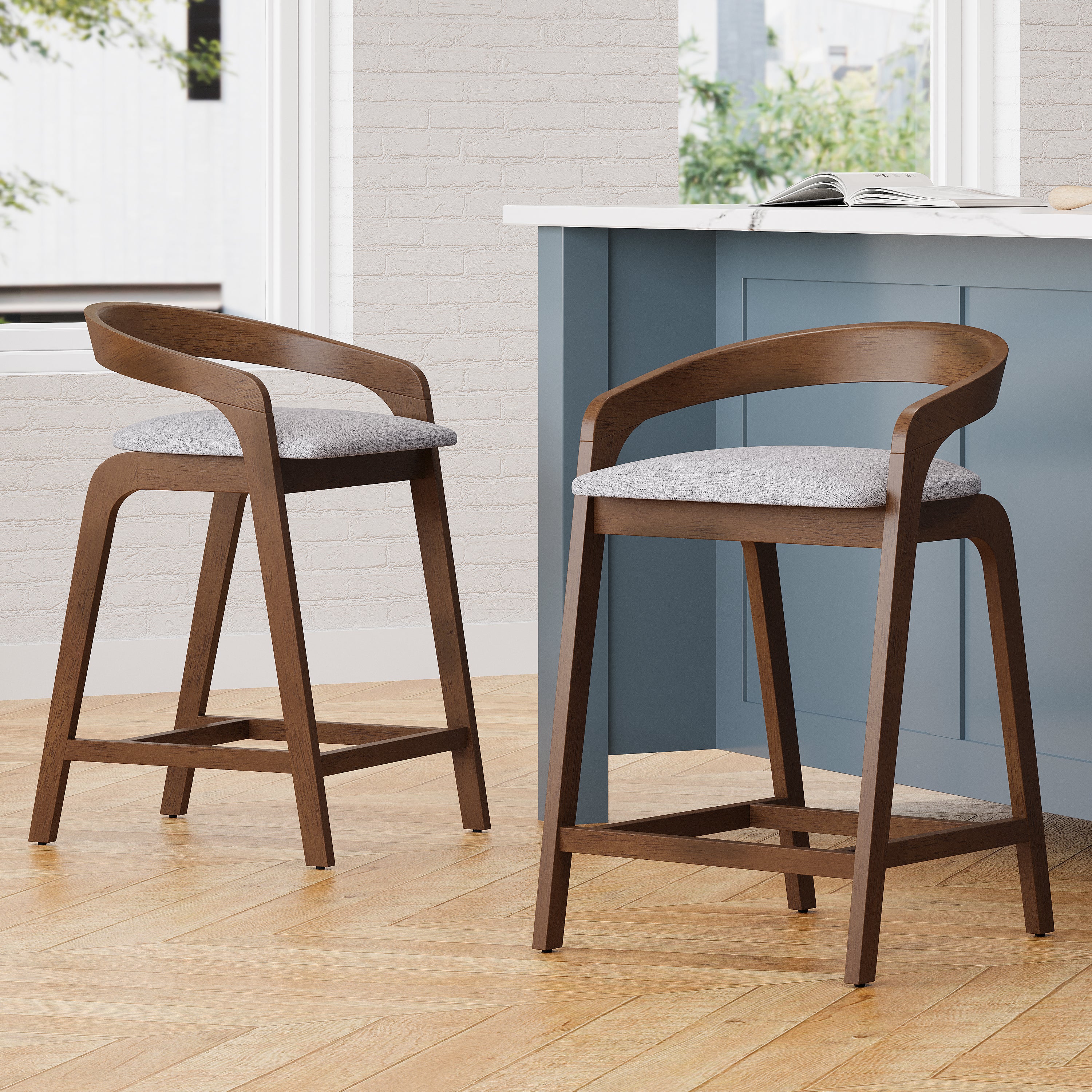 Evereste Counter Stools with Cushions - furnishings